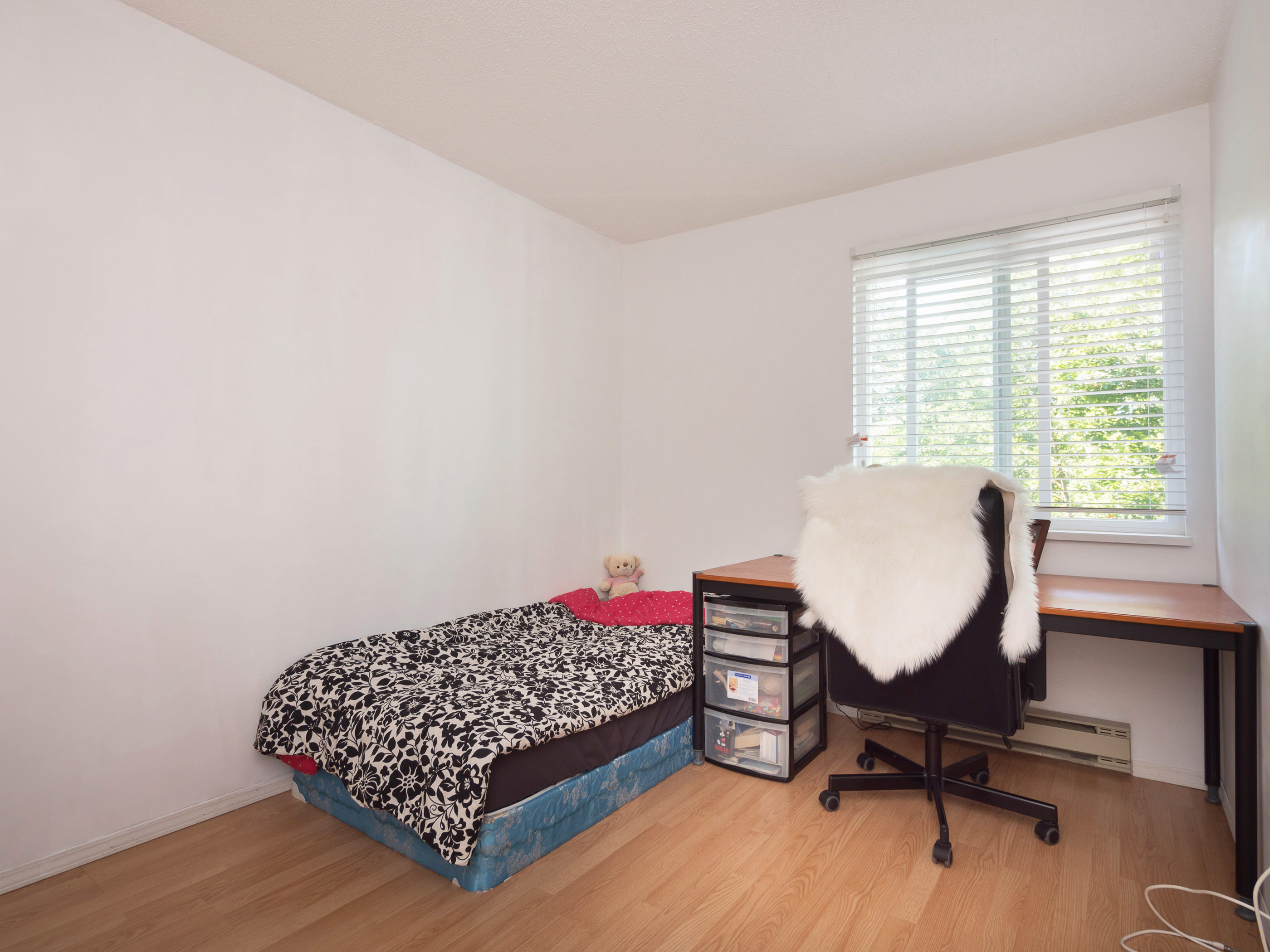 8240 Amberwood Place Burnaby 13