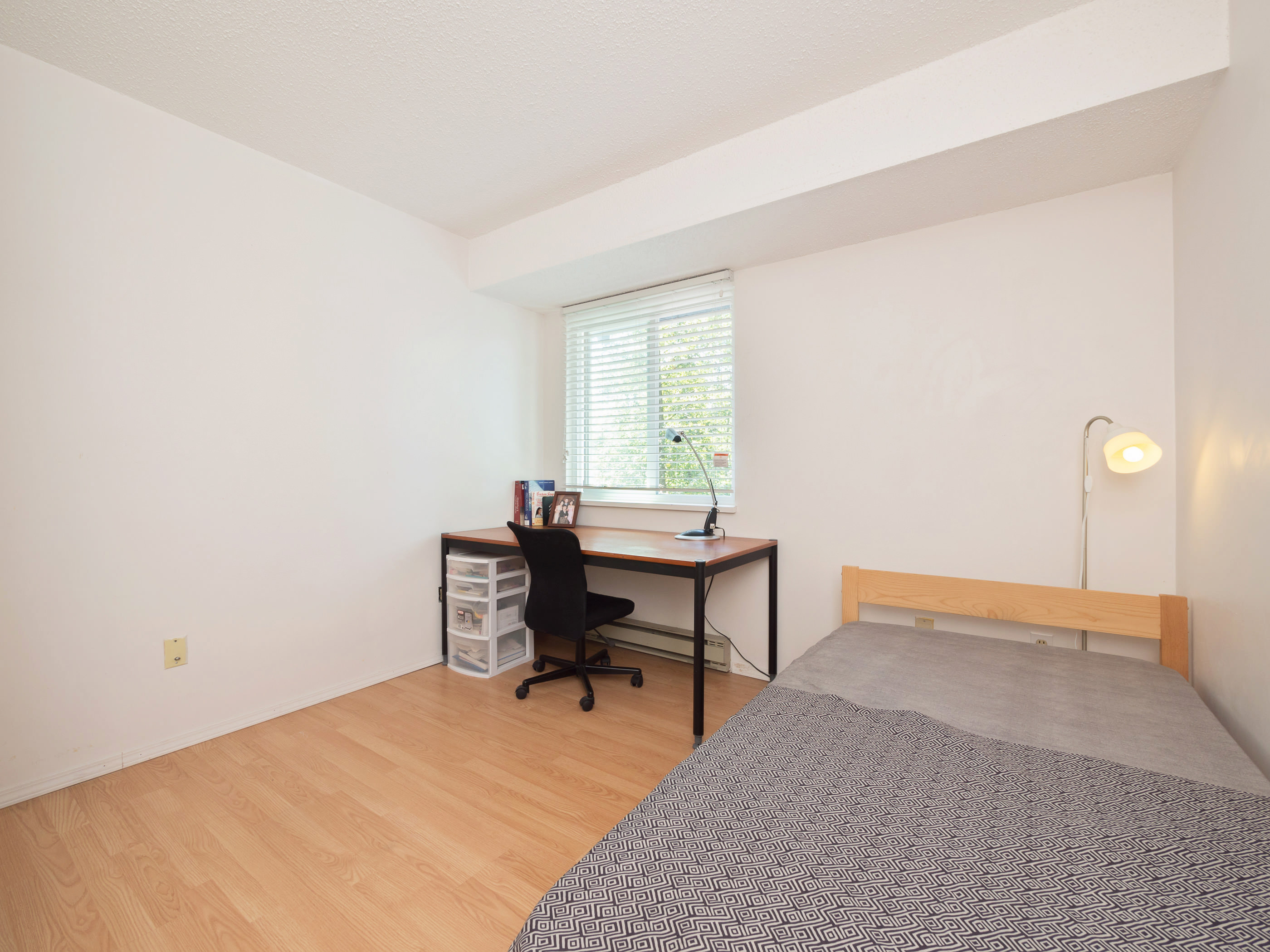 8240 Amberwood Place Burnaby 14