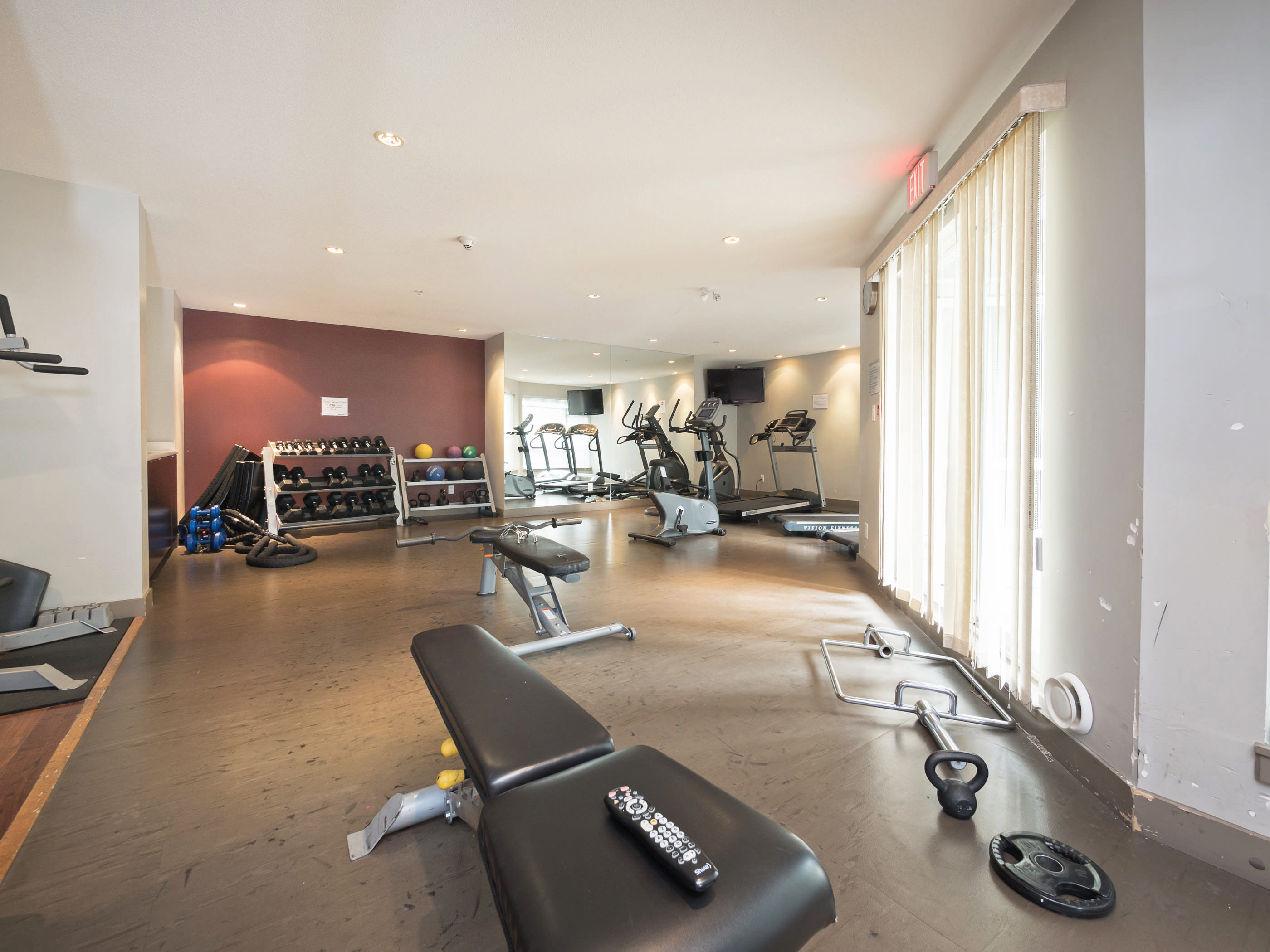 332-13733 107A Ave Surrey 25