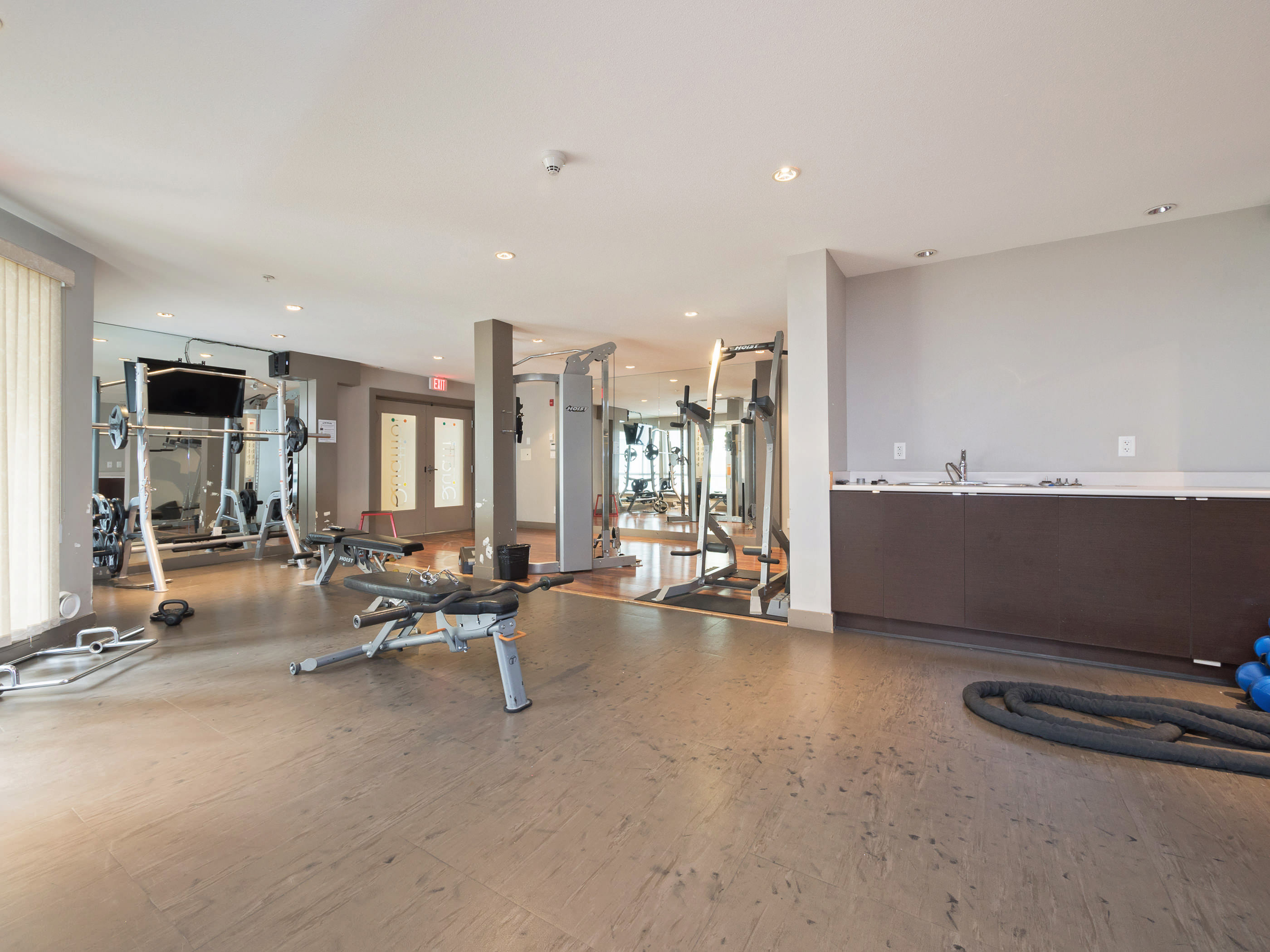 332-13733 107A Ave Surrey 26