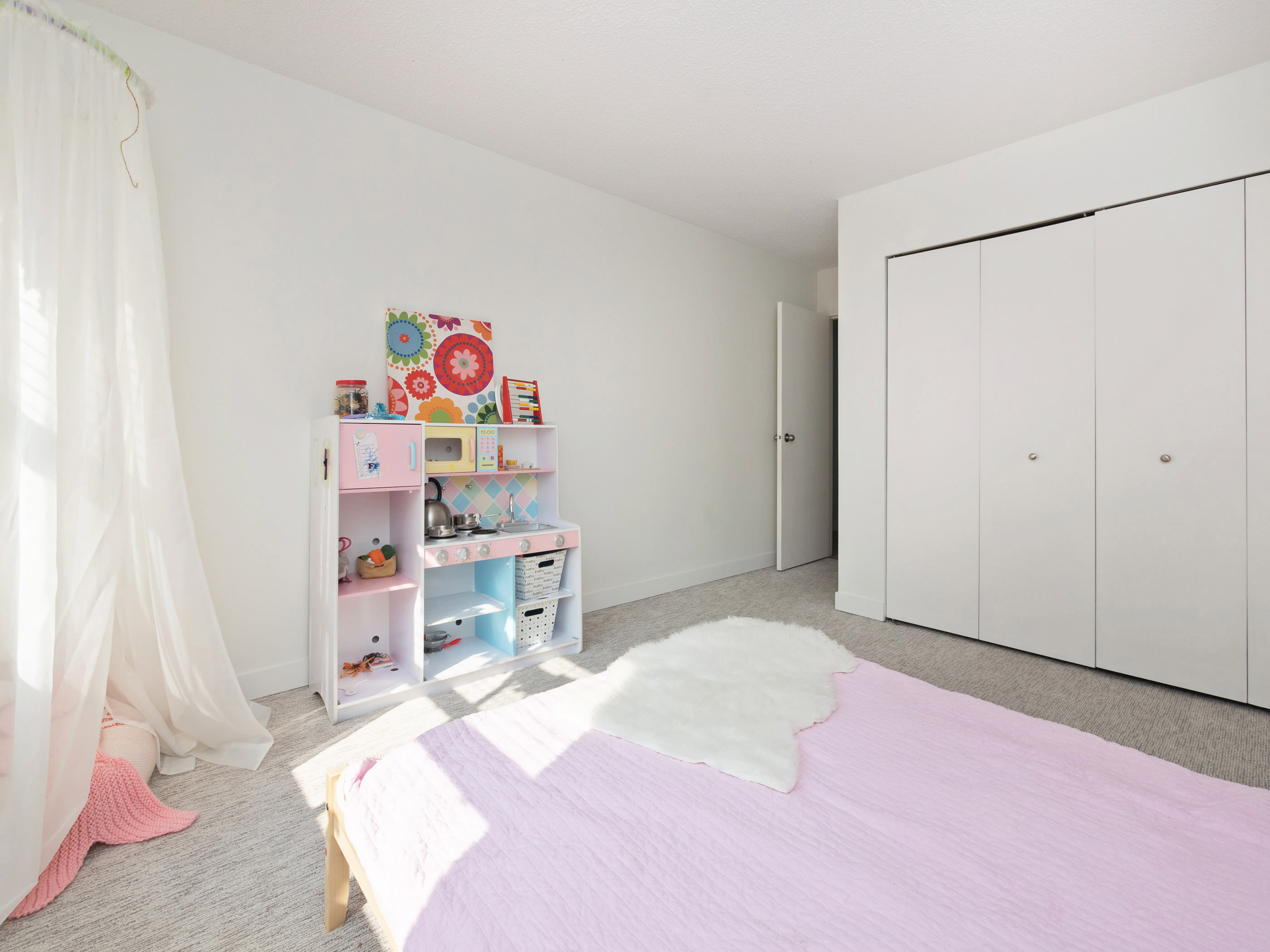 209-410 Agnes St New Westminster 19