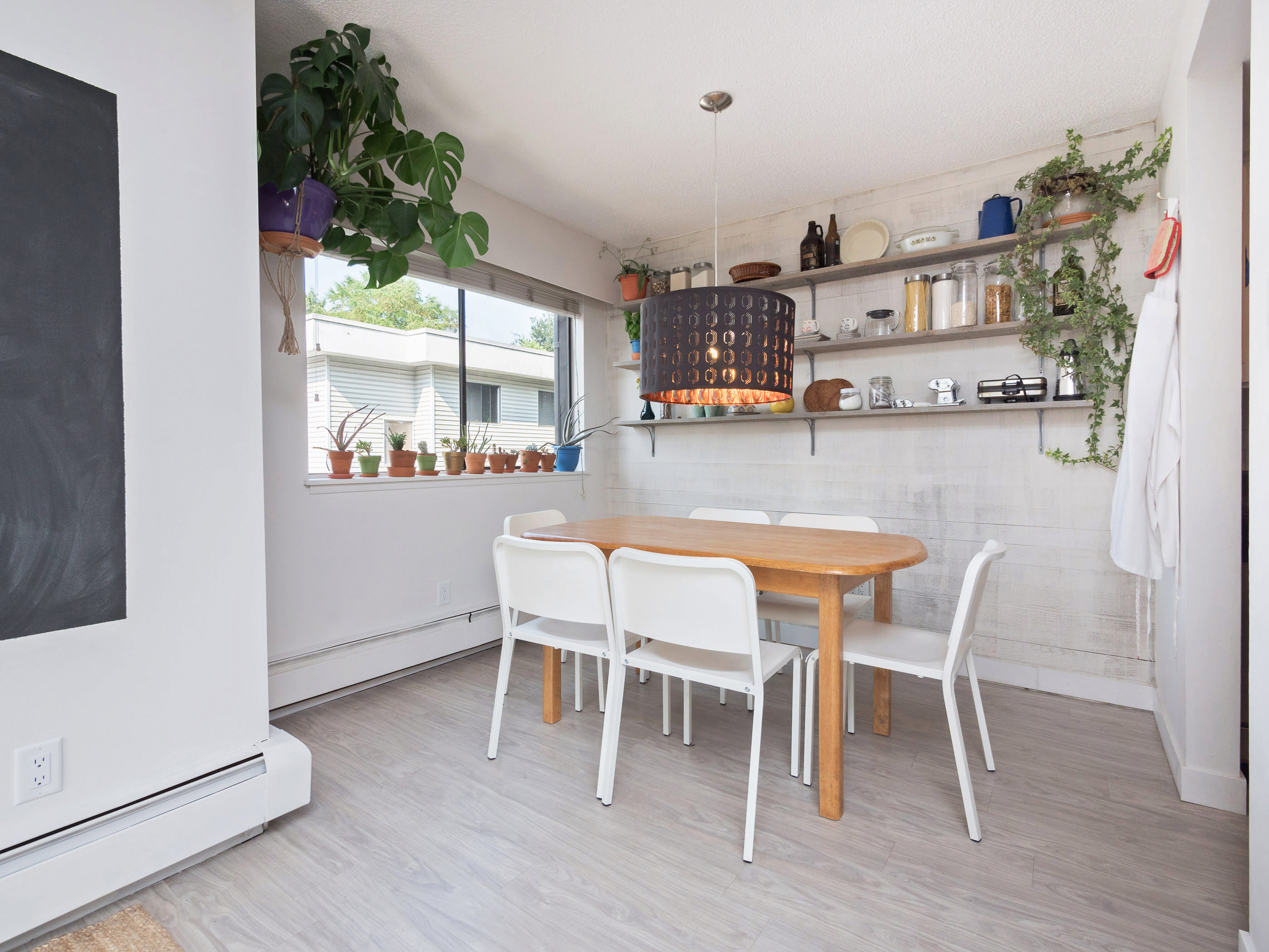 209-410 Agnes St New Westminster 11