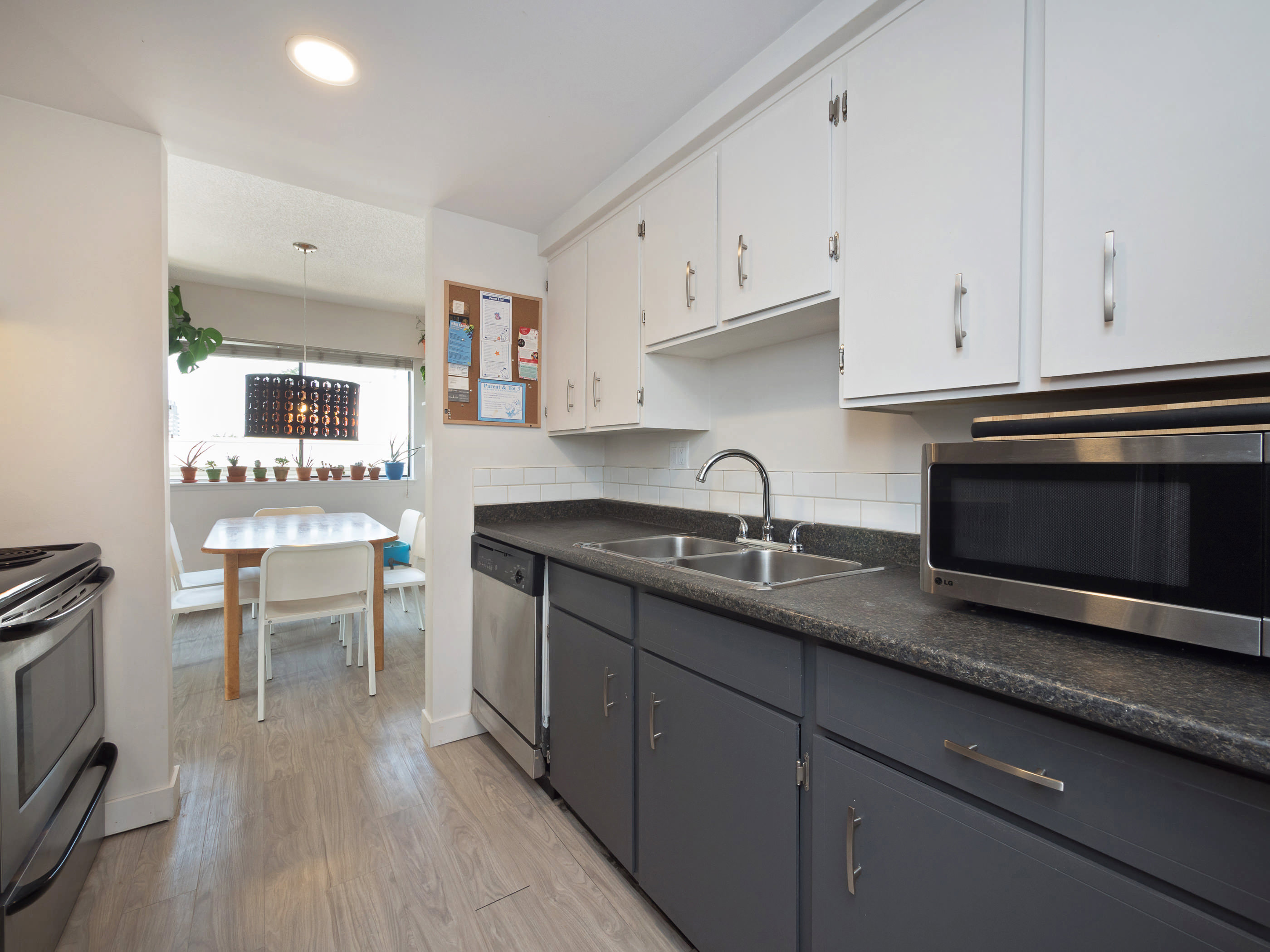 209-410 Agnes St New Westminster 8