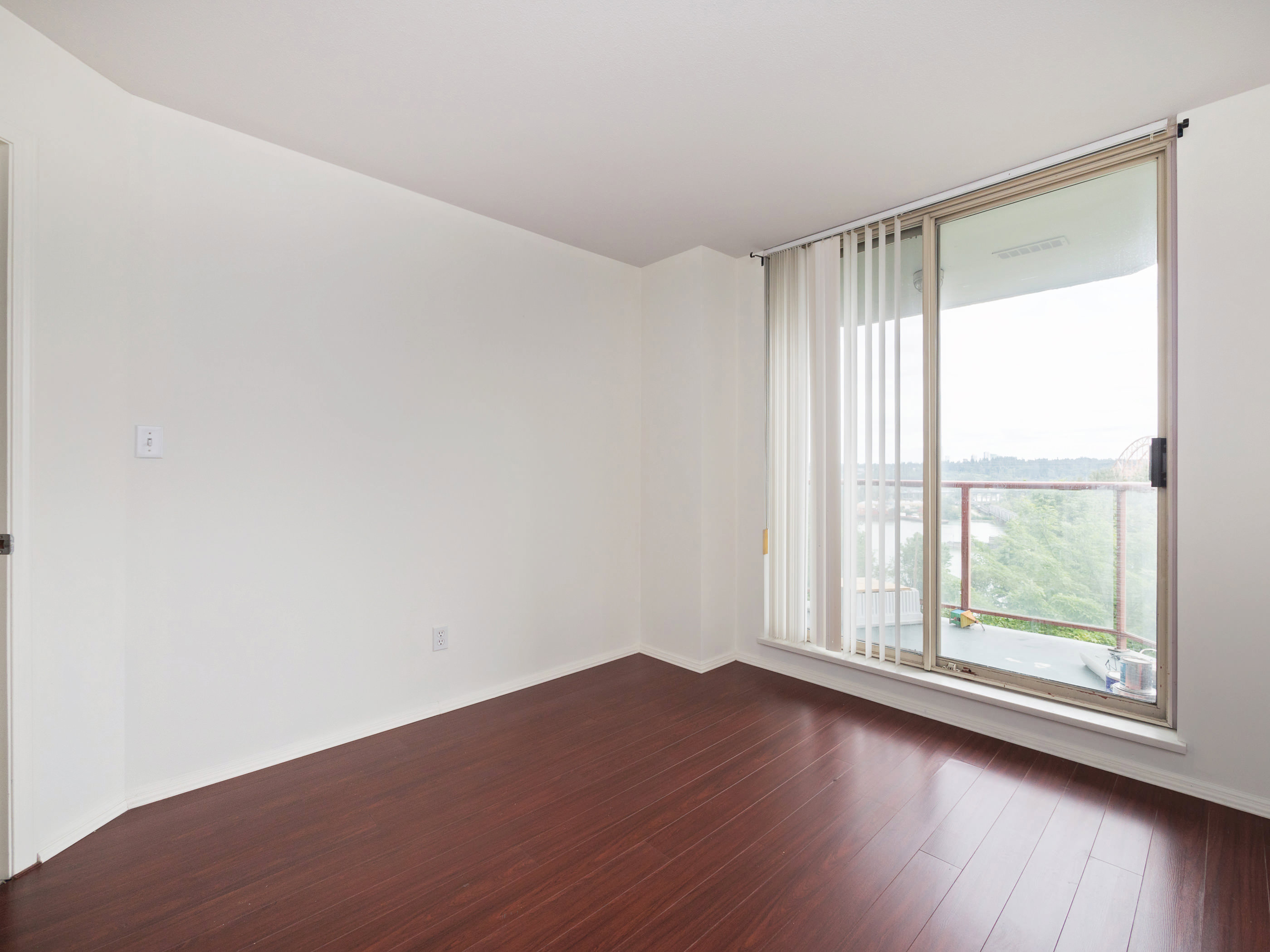 503-38 Leopold Place New Westminster 21