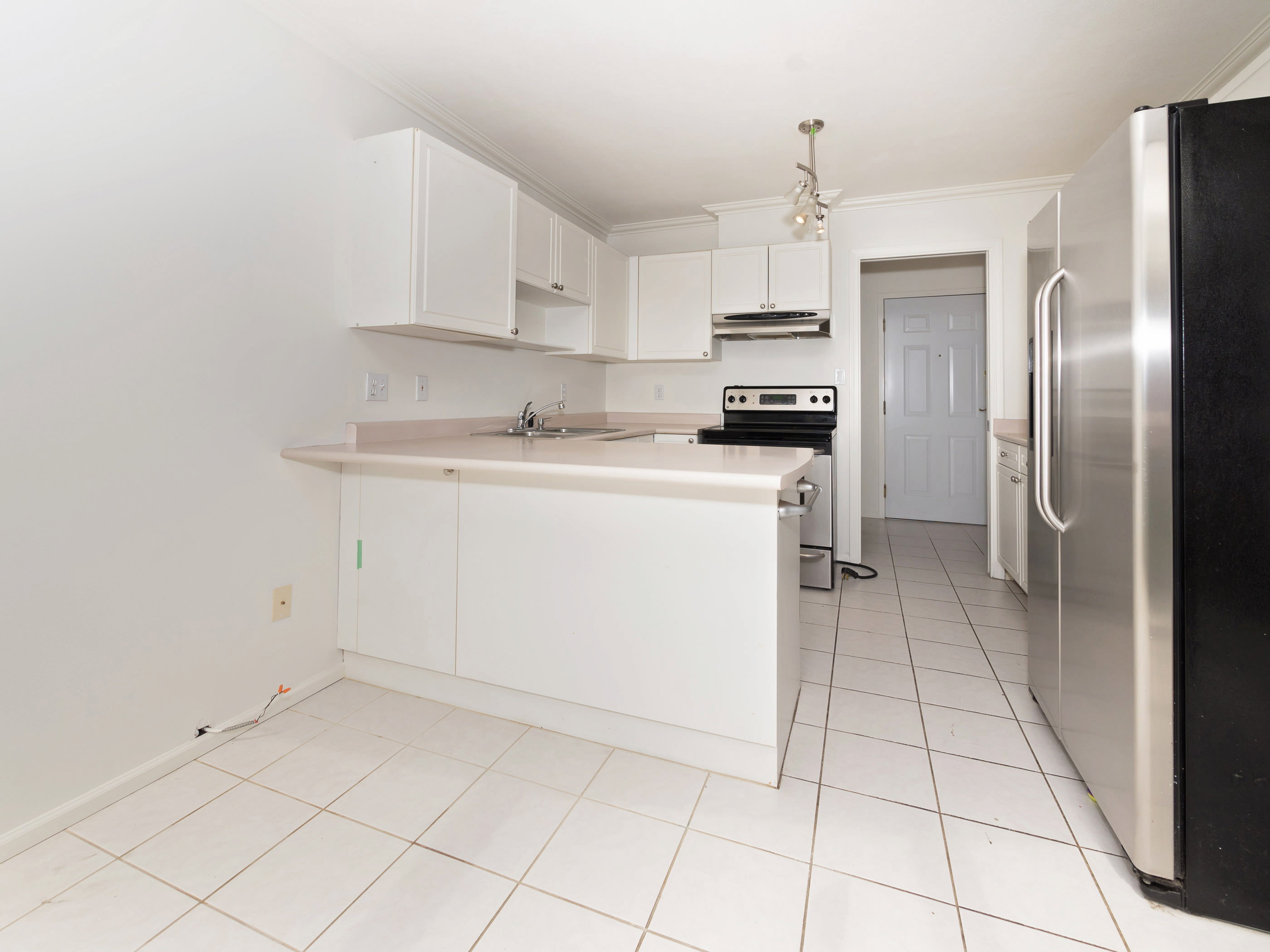 503-38 Leopold Place New Westminster 12