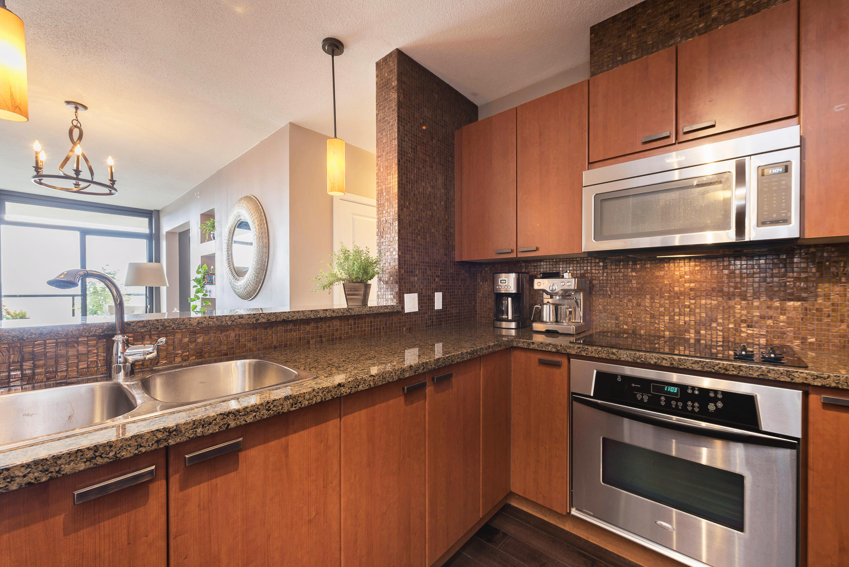 1603-11 E Royal Ave New Westminster  V3L 0A8 11