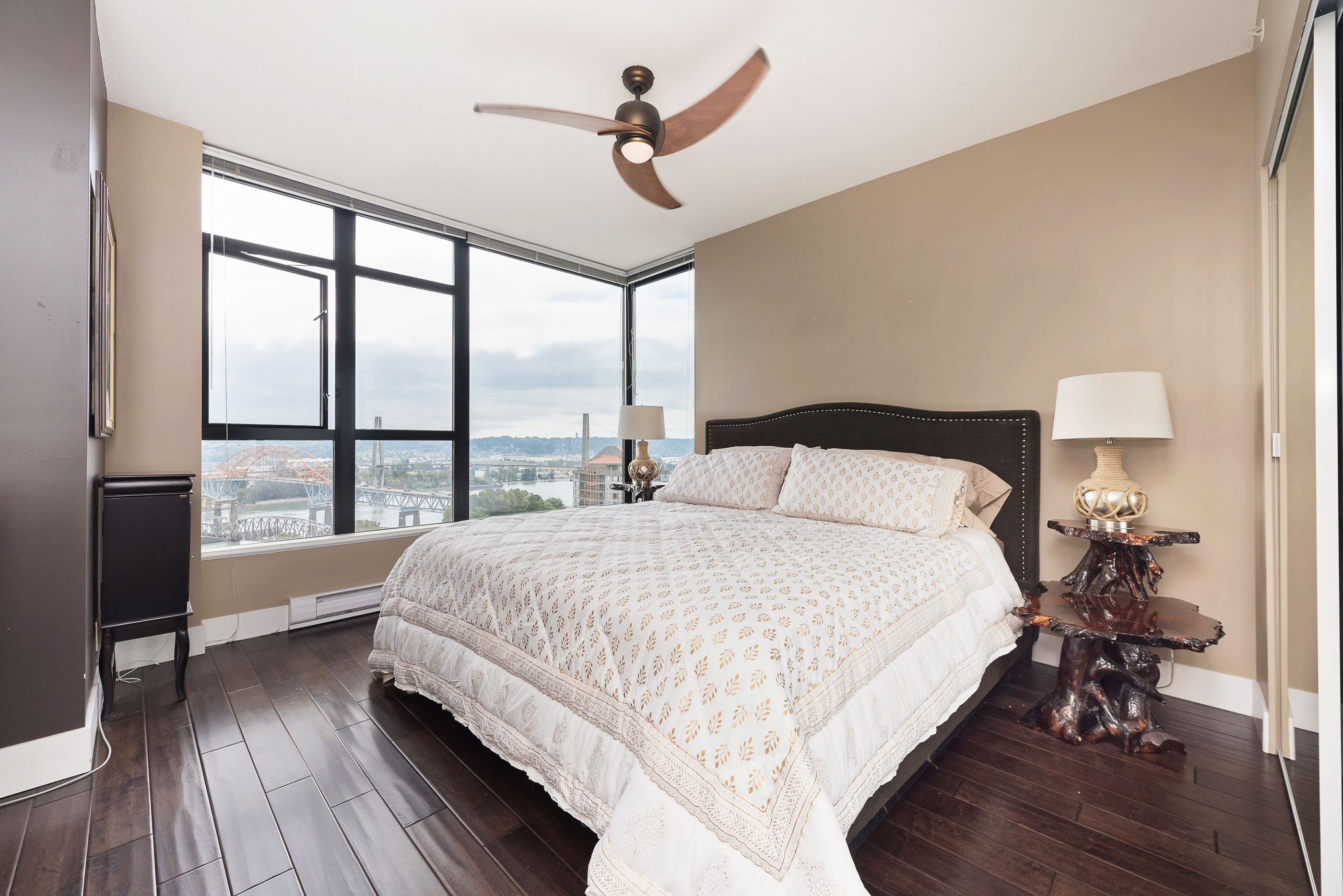 1603-11 E Royal Ave New Westminster  V3L 0A8 13