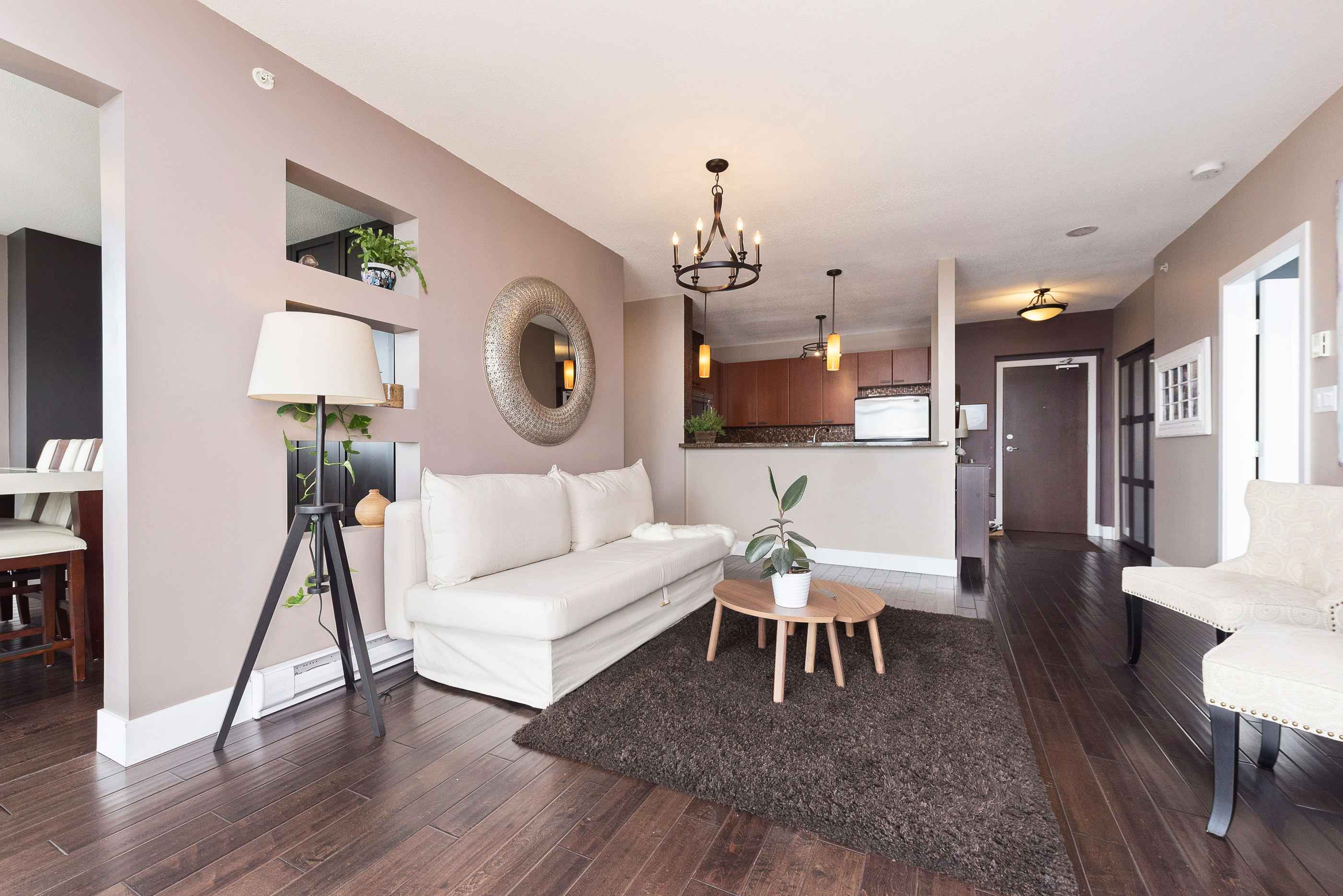 1603-11 E Royal Ave New Westminster  V3L 0A8 5