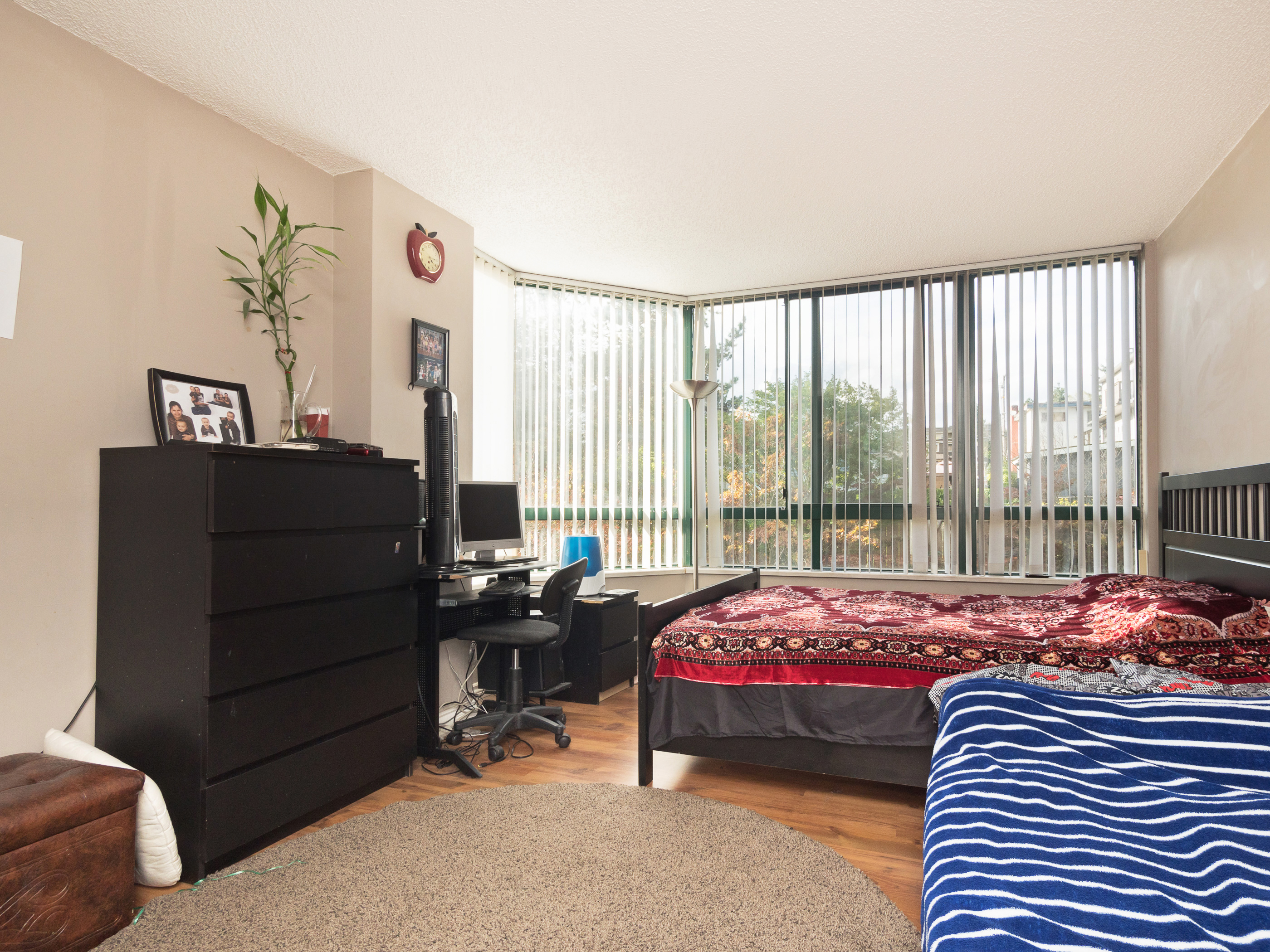305-121 Tenth Ave 3