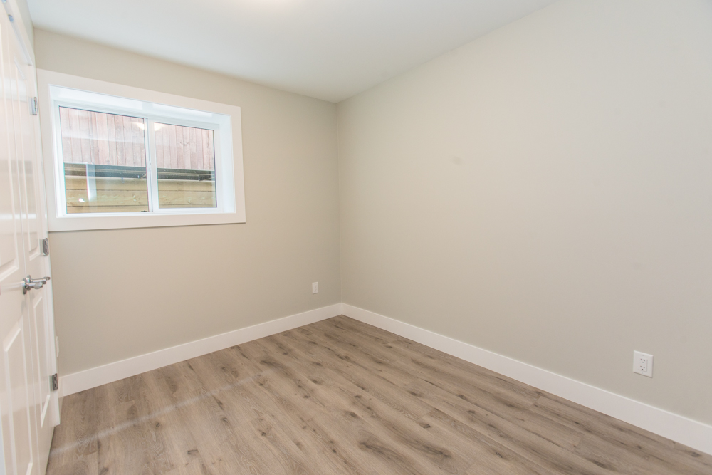 6569 Griffiths Avenue, Burnaby, BC 39