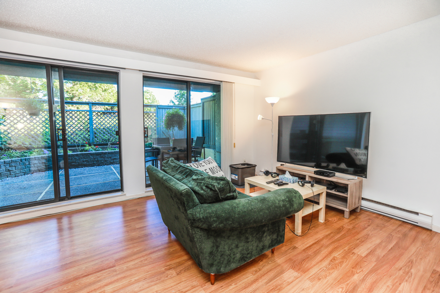 2-7569 Humphries Crt 4