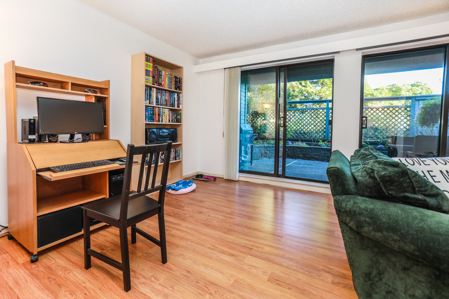 2-7569 Humphries Crt 7
