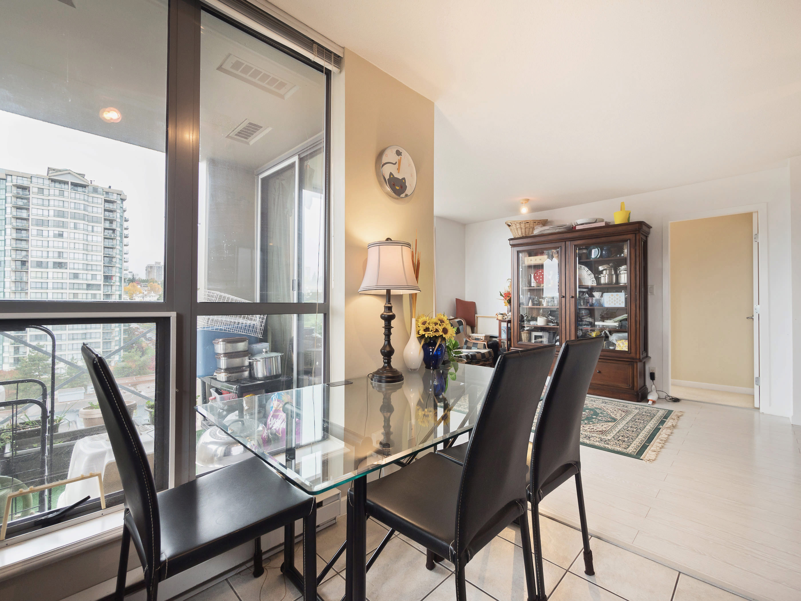 1503-850 Royal Ave 6