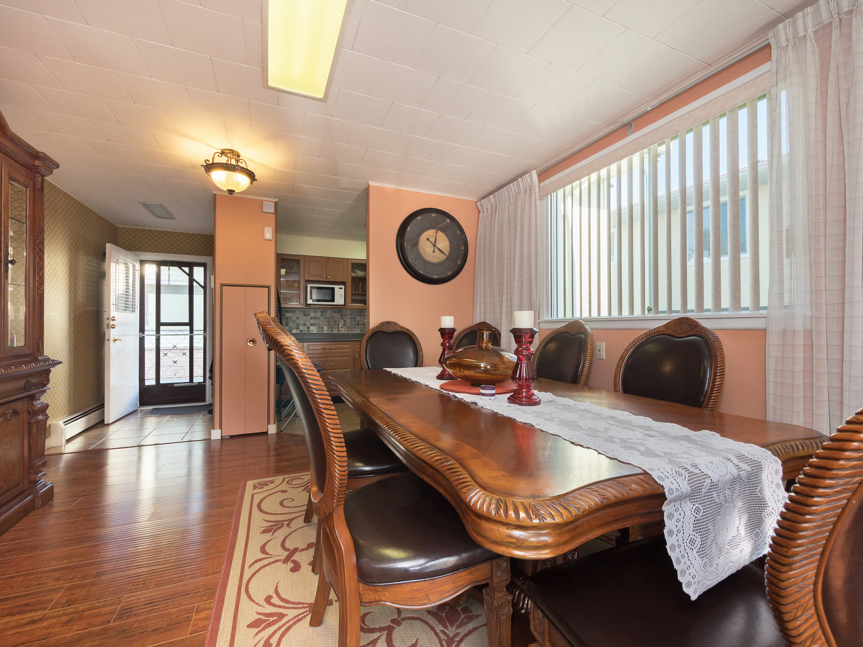 1301 Laval Square Coquitlam BC V3K 2E1 5