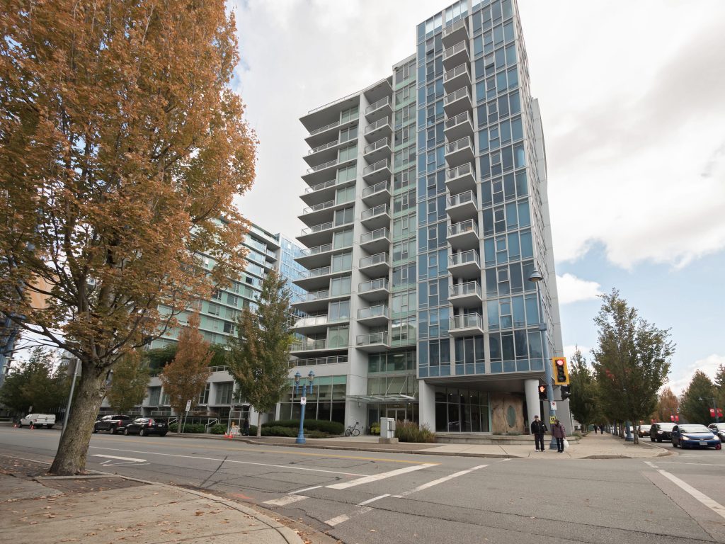 602-7371 Westminster Hwy