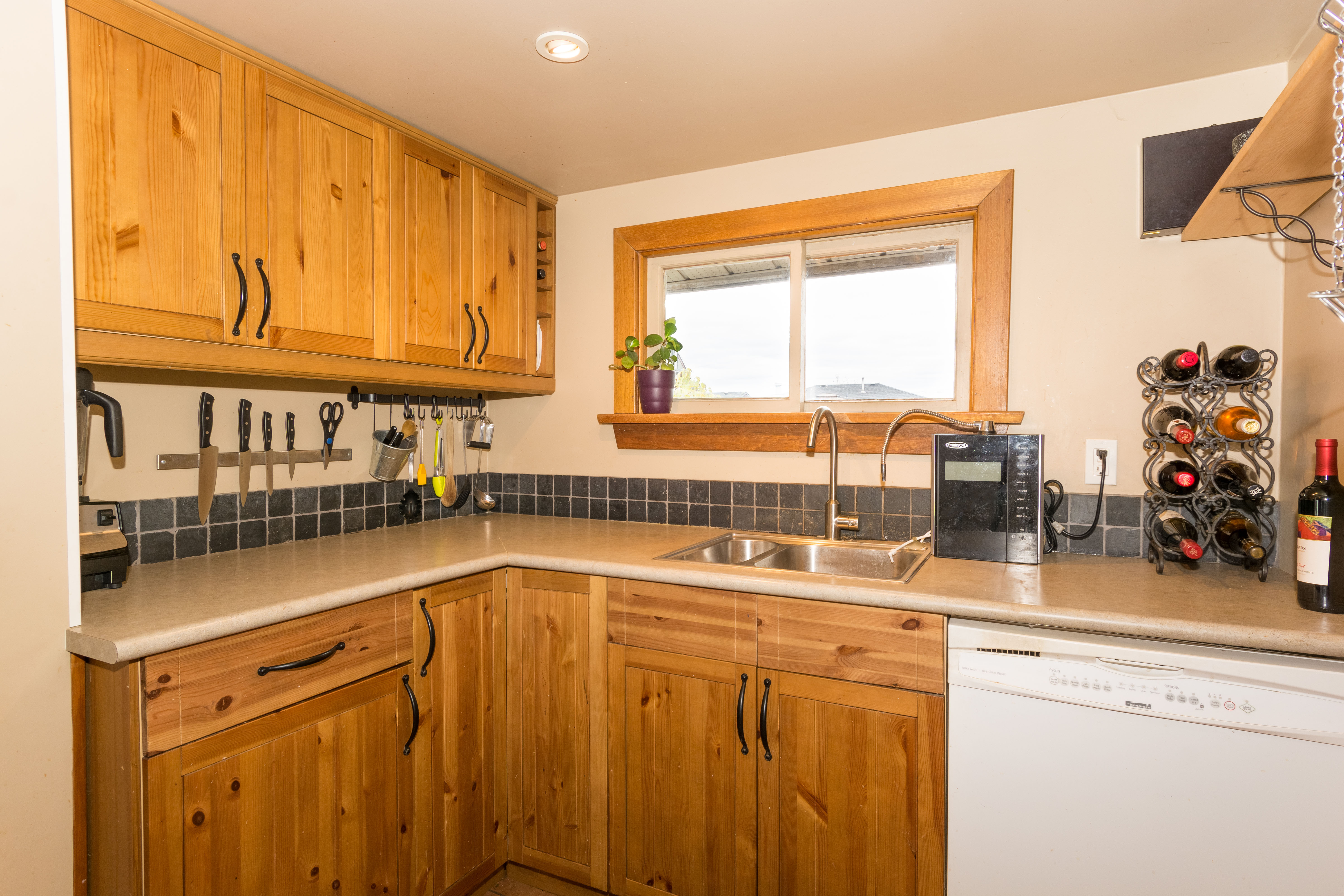 466 Kelly Street New Westminster 5