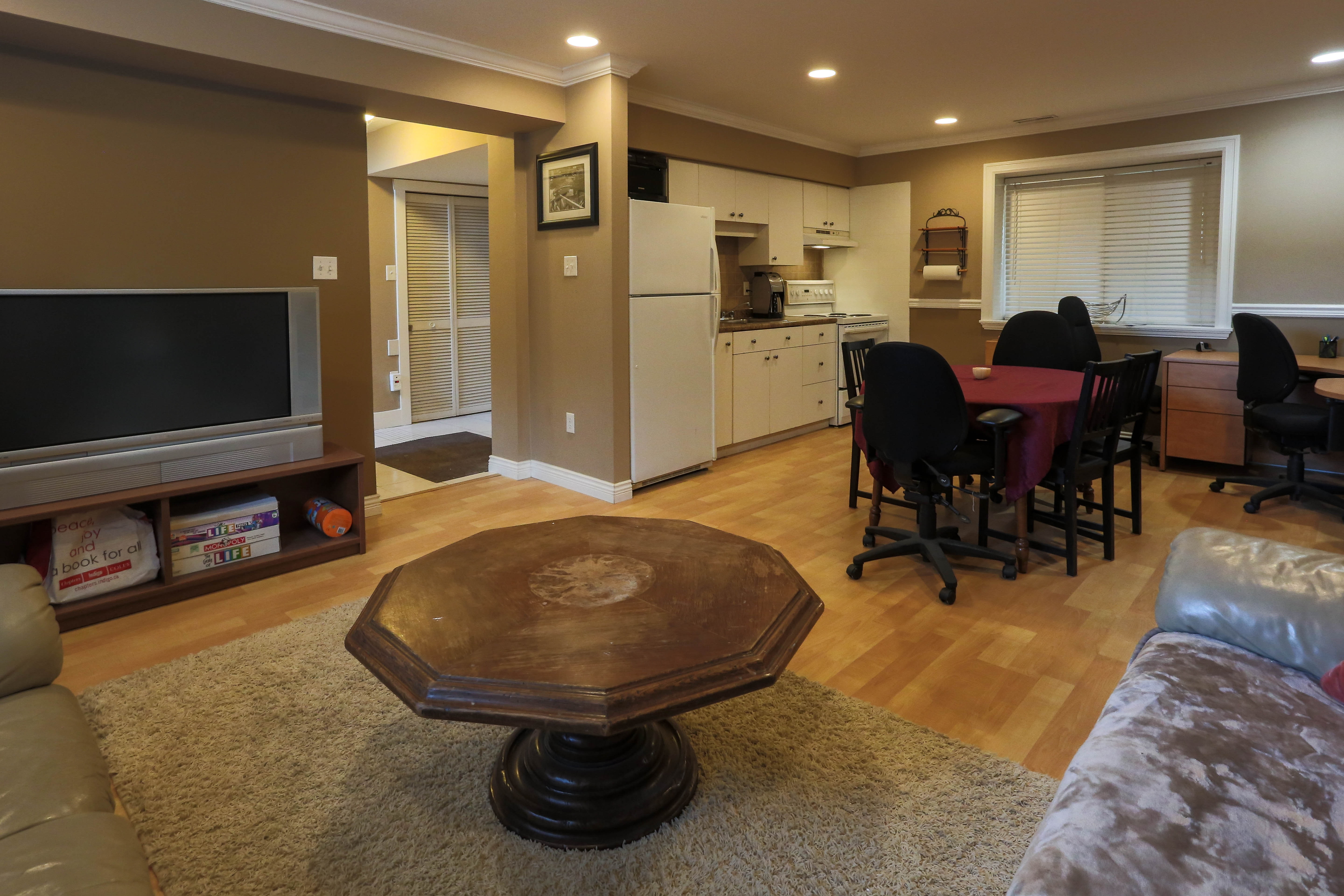 9166 Gay Street Langley V1M 2S5 12