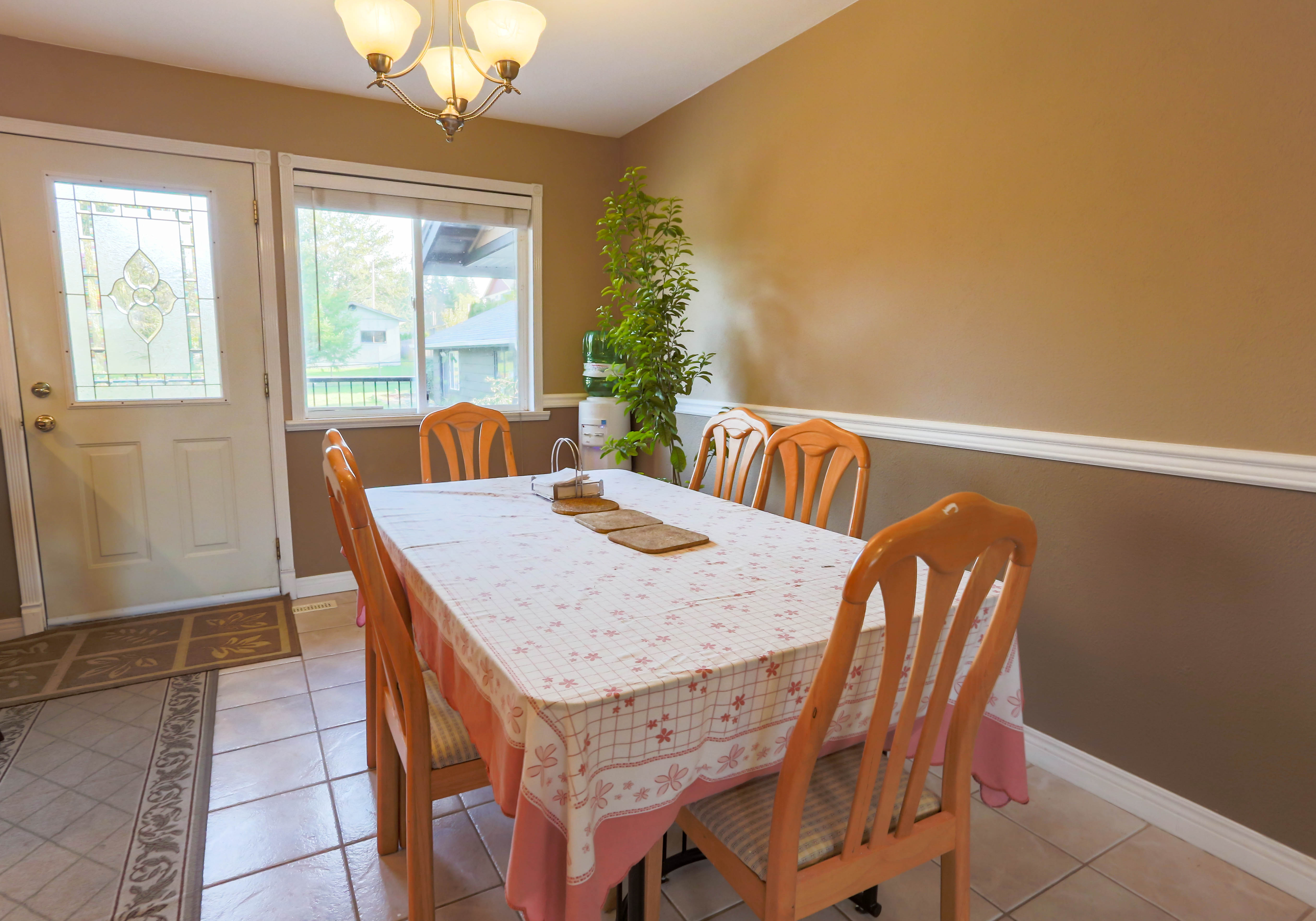 9166 Gay Street Langley V1M 2S5 4