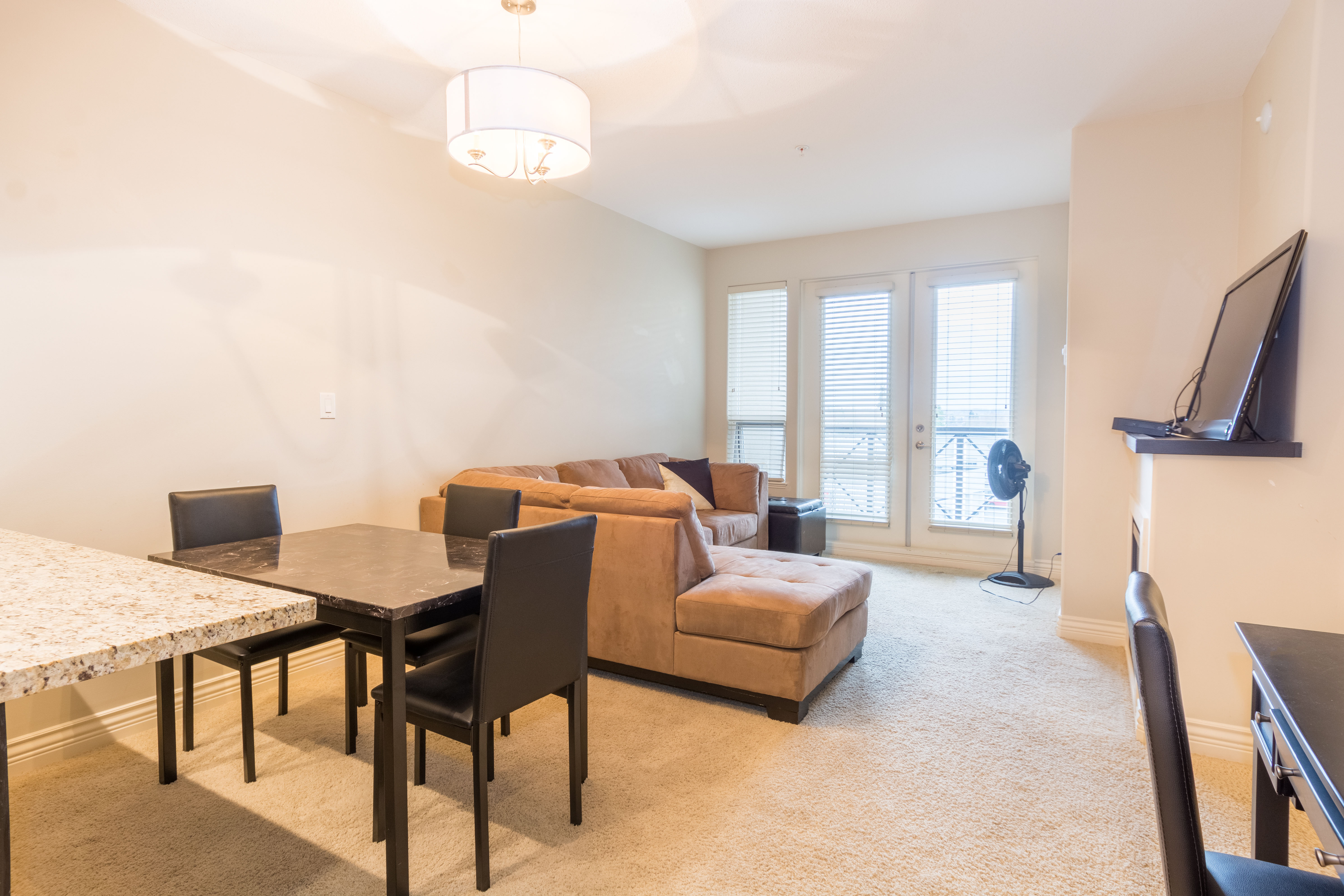 304-2970 King George Blvd, Surrey BC 9