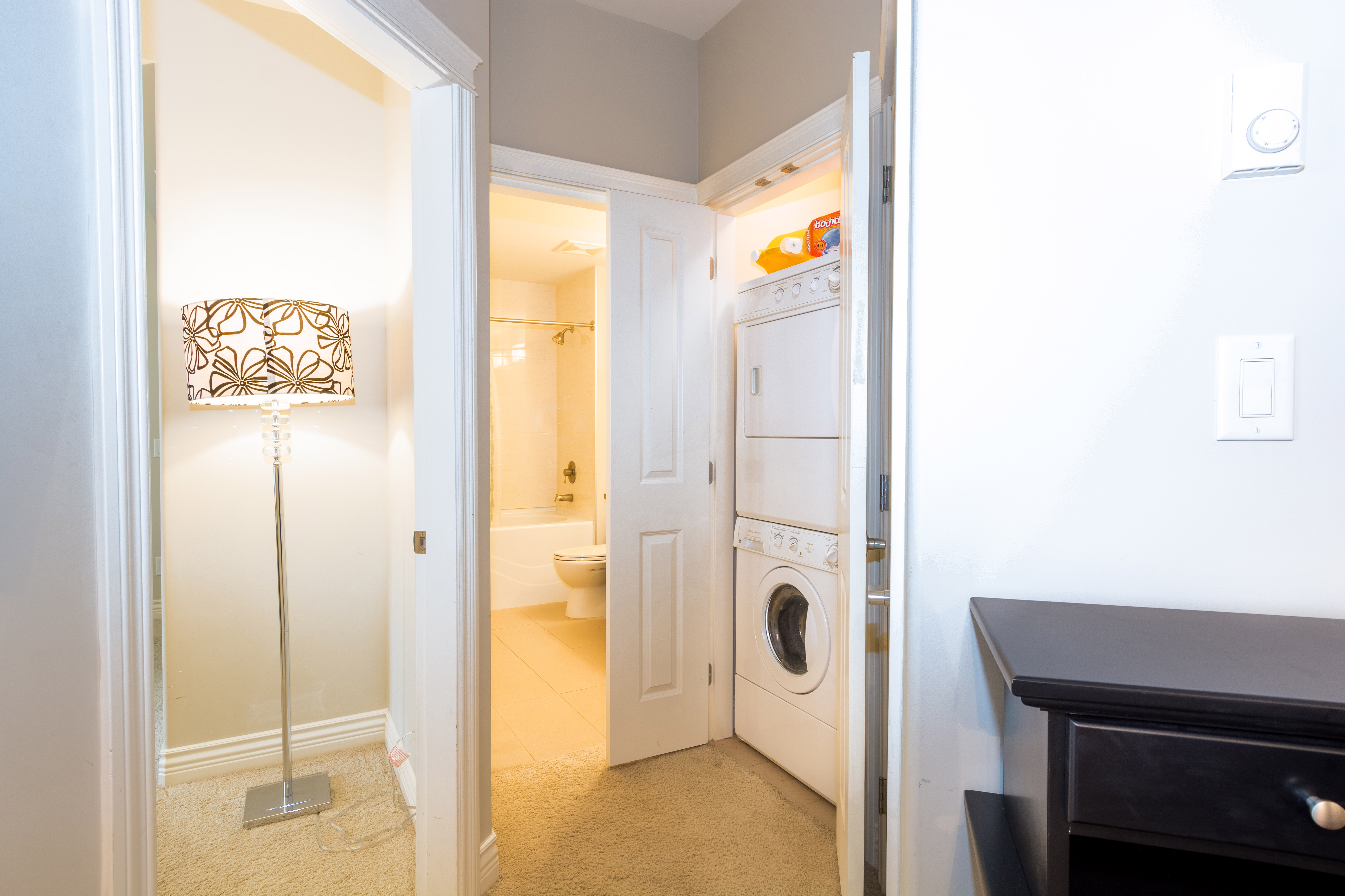 304-2970 King George Blvd, Surrey BC 10