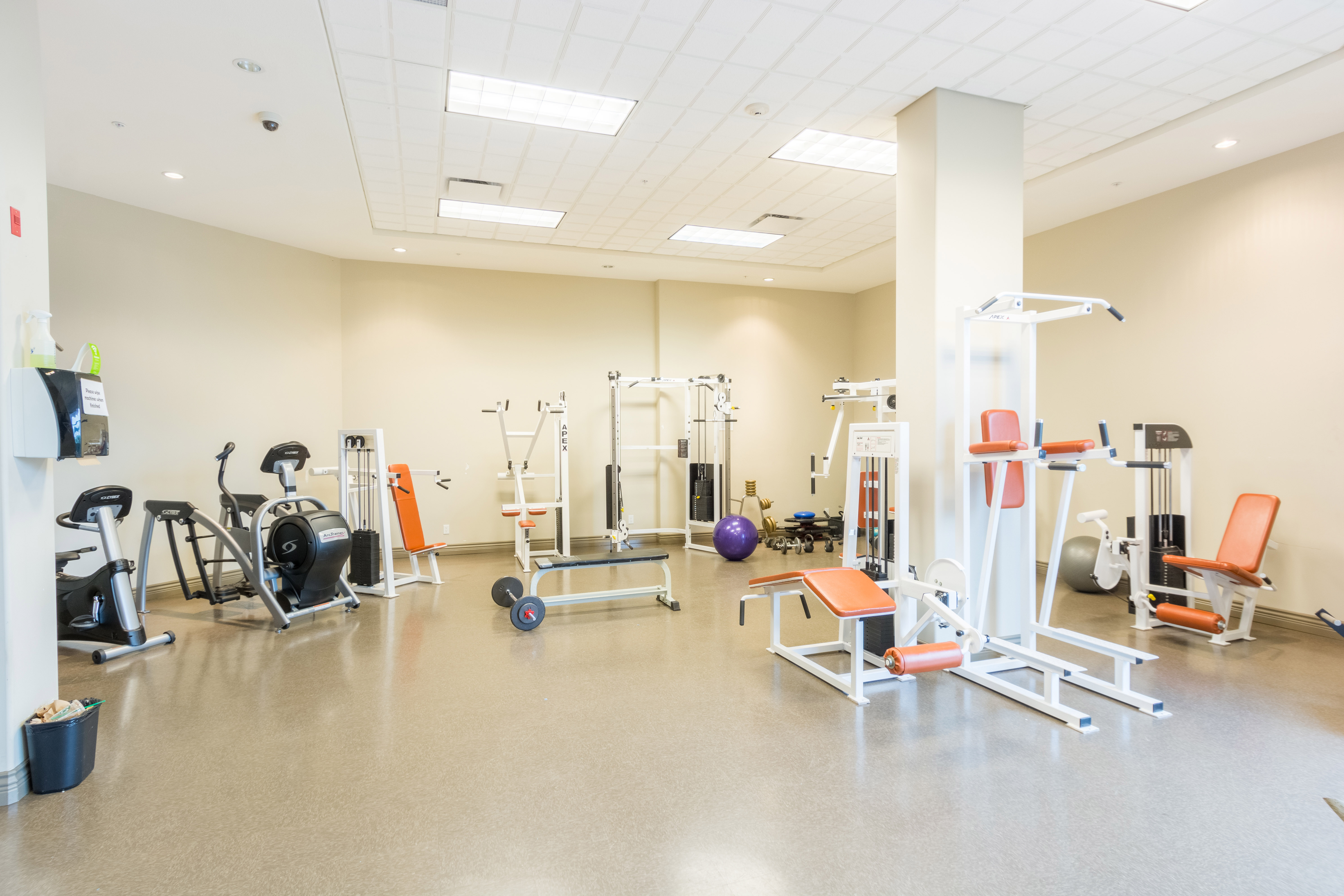 304-2970 King George Blvd, Surrey BC 16