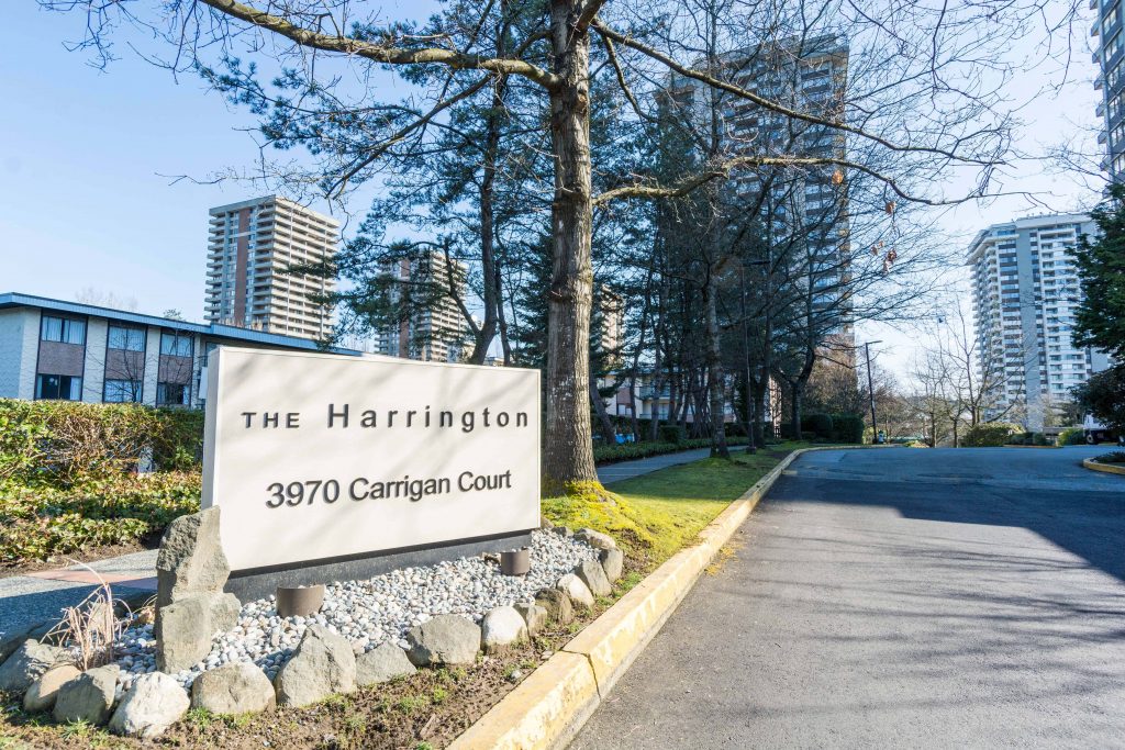 1206-3970 Carrigan Crt, Burnaby V3N 4S5