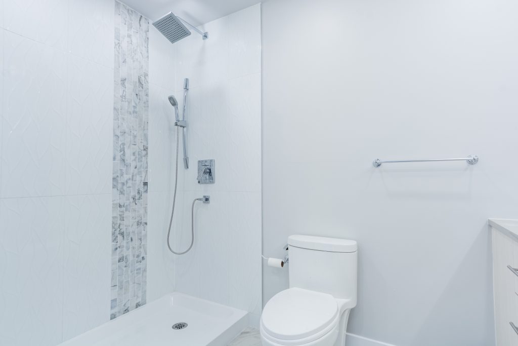 202 13894 102 Avenue, Surrey BC 12