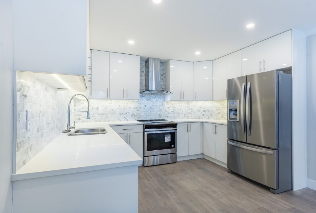 202 13894 102 Avenue, Surrey BC 16