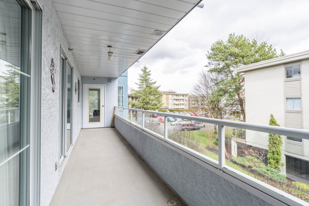 205-20350 54 Avenue, Langley BC V3A 8J4 4