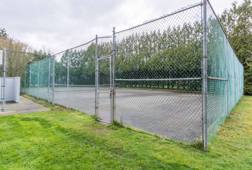 205-20350 54 Avenue, Langley BC V3A 8J4 3