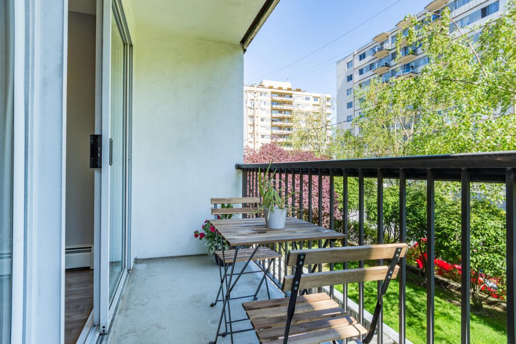 208-428 Agnes St, New Westminster BC 7
