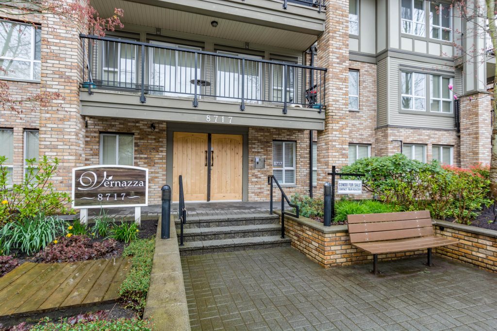 314-8717 160 Street, Surrey BC 2