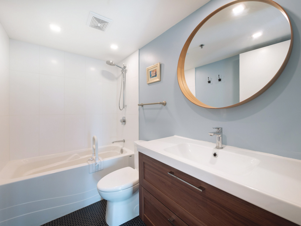 702-212 Davie Street, Vancouver BC 8