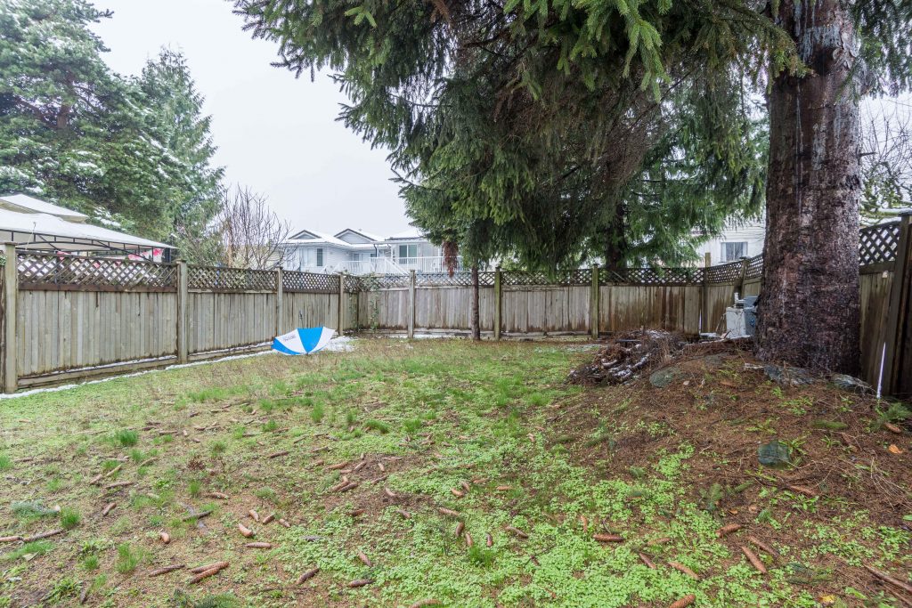 7307 10th Ave Burnaby 2