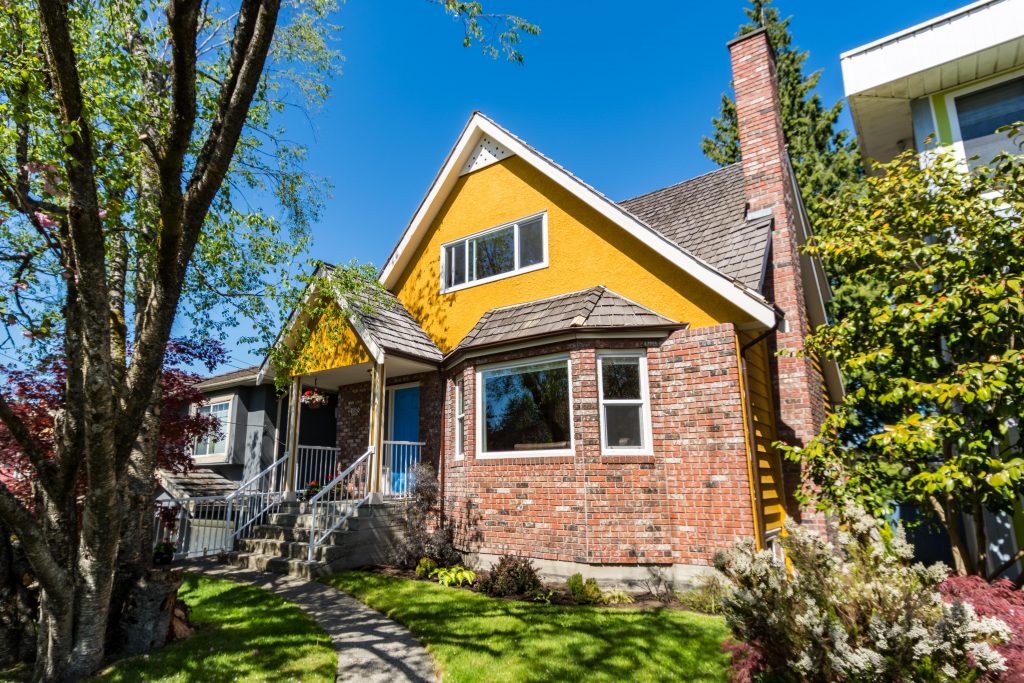 7350 1st Street, Burnaby BC V3N 3S8