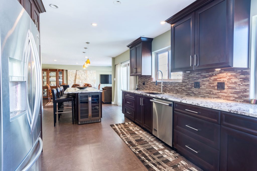 8050 14th Ave, Burnaby V3N 2B6 13