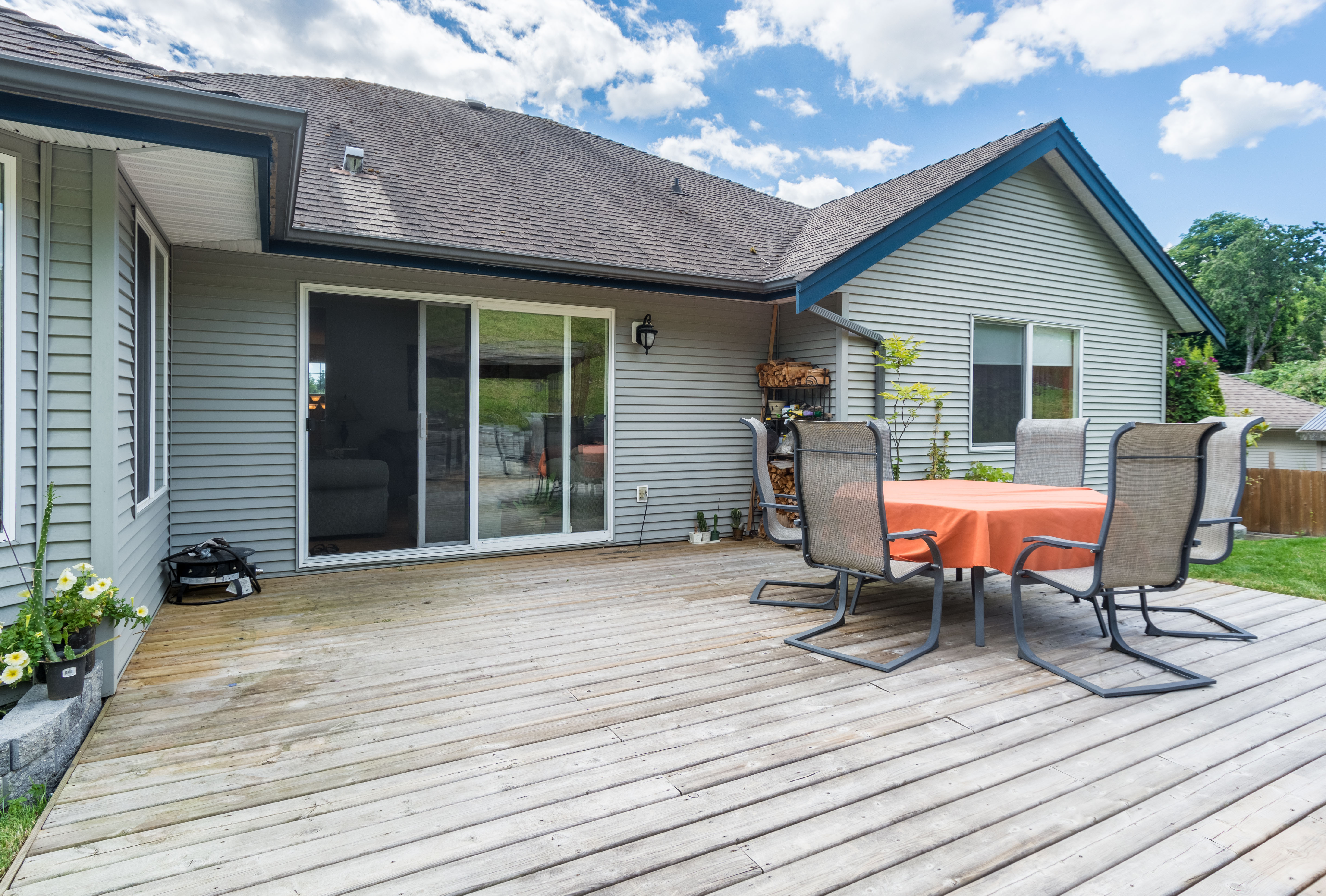 22790 Holyrood Avenue, Maple Ridge BC 18