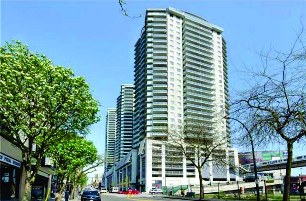 2010-898 Carnarvon Street, New Westminster BC V3M 0C3