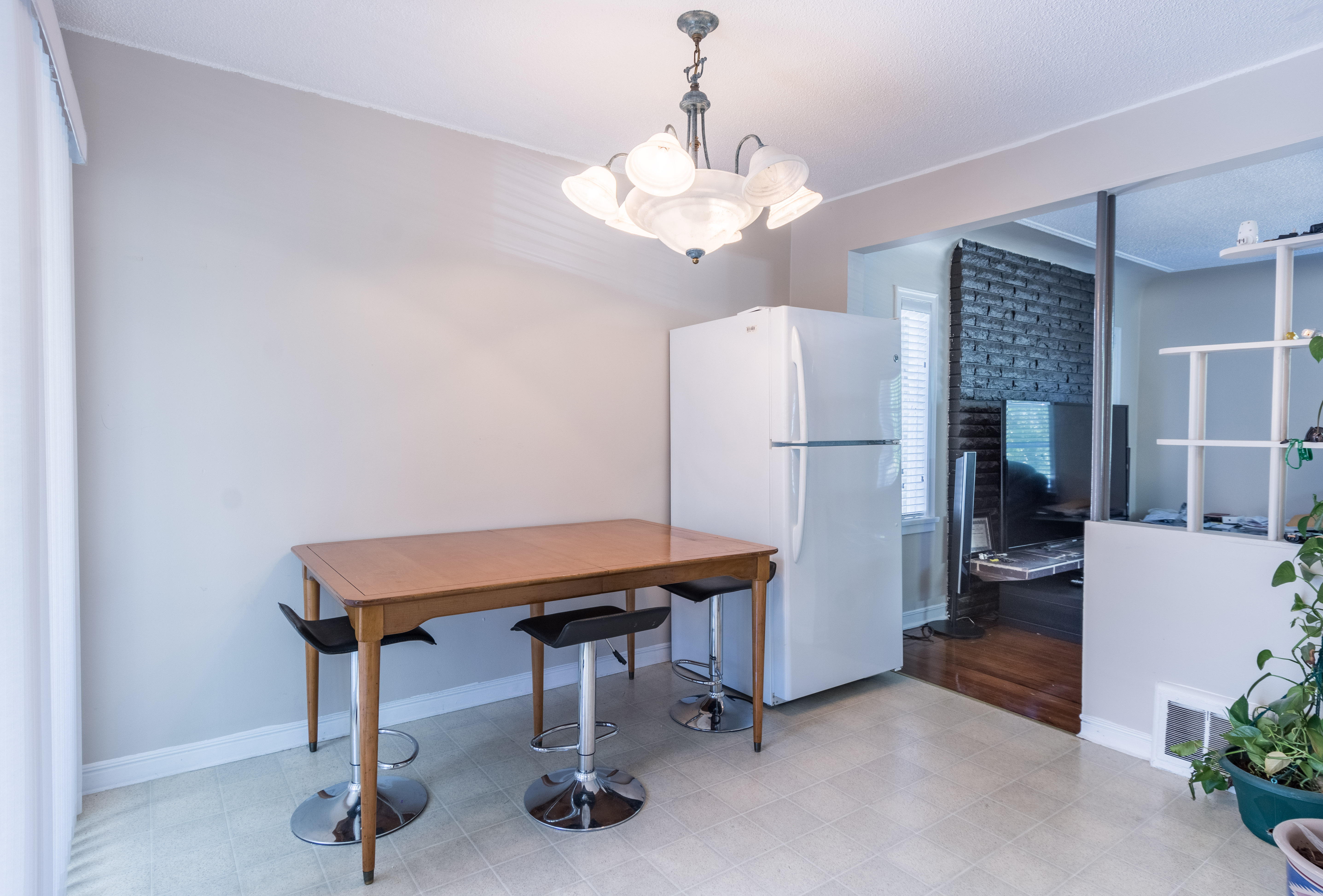827 Chestnut Street, New Westminster BC 5