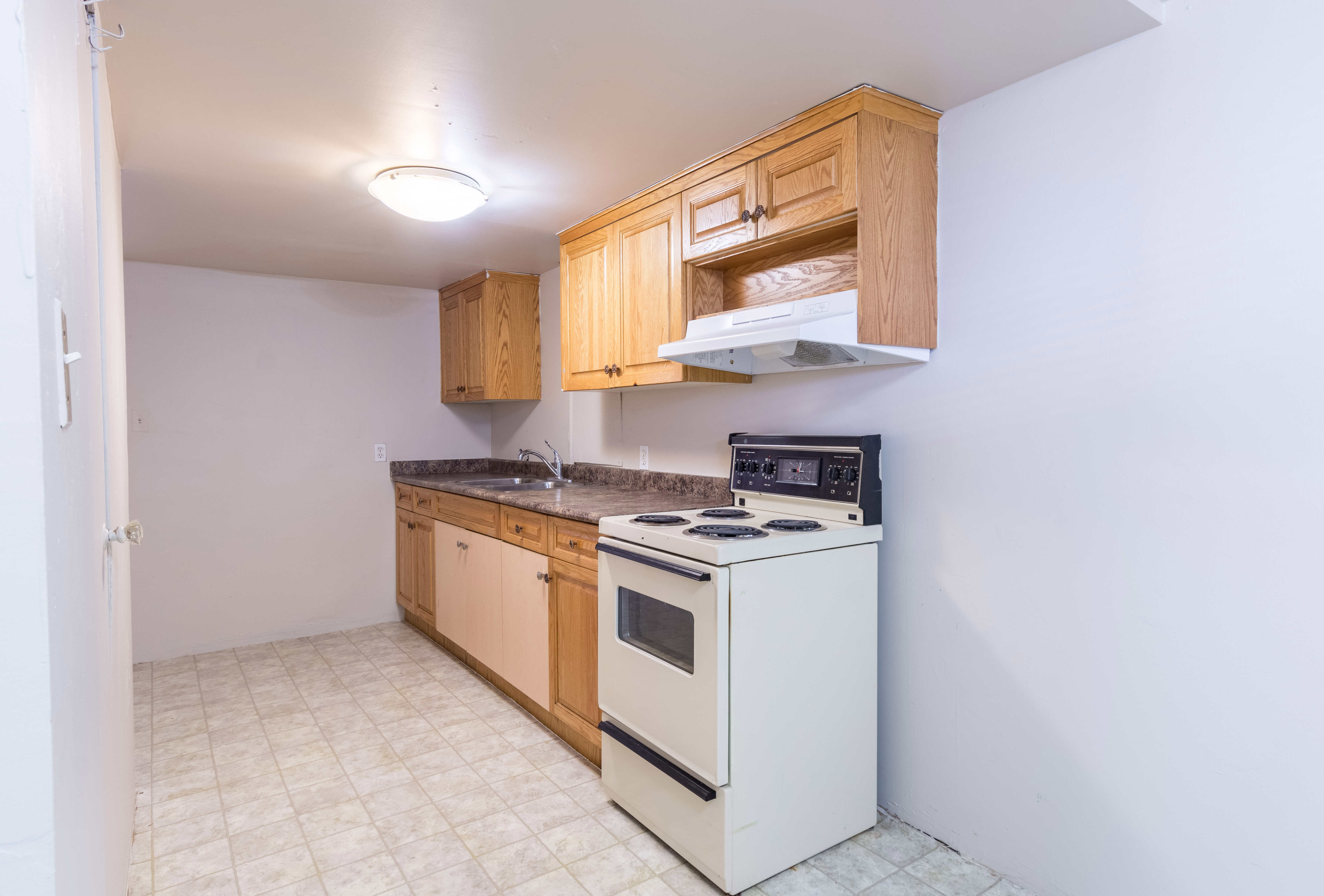 827 Chestnut Street, New Westminster BC 15