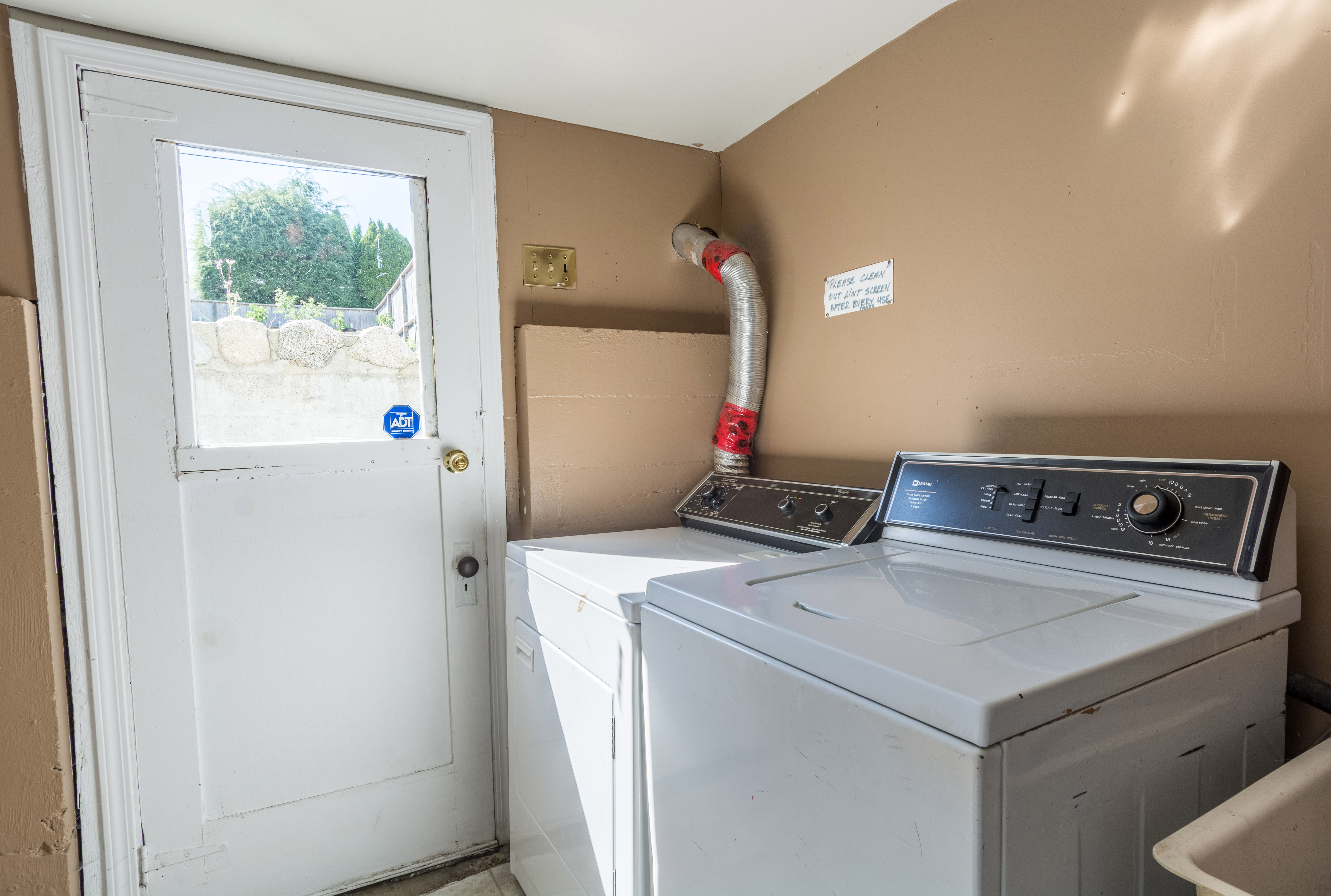 827 Chestnut Street, New Westminster BC 18