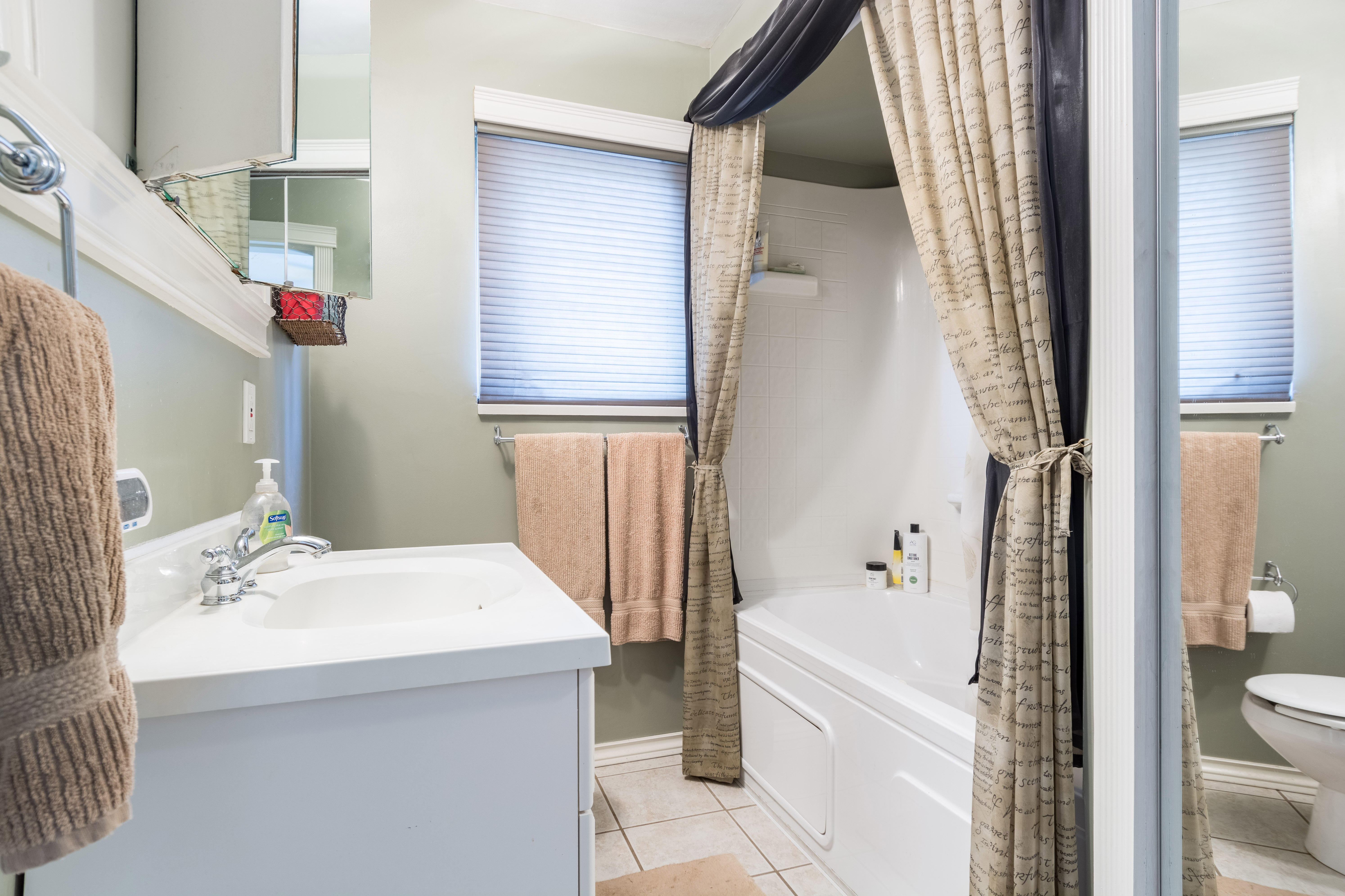2232 Pitt River Road, Port Coquitlam BC 11