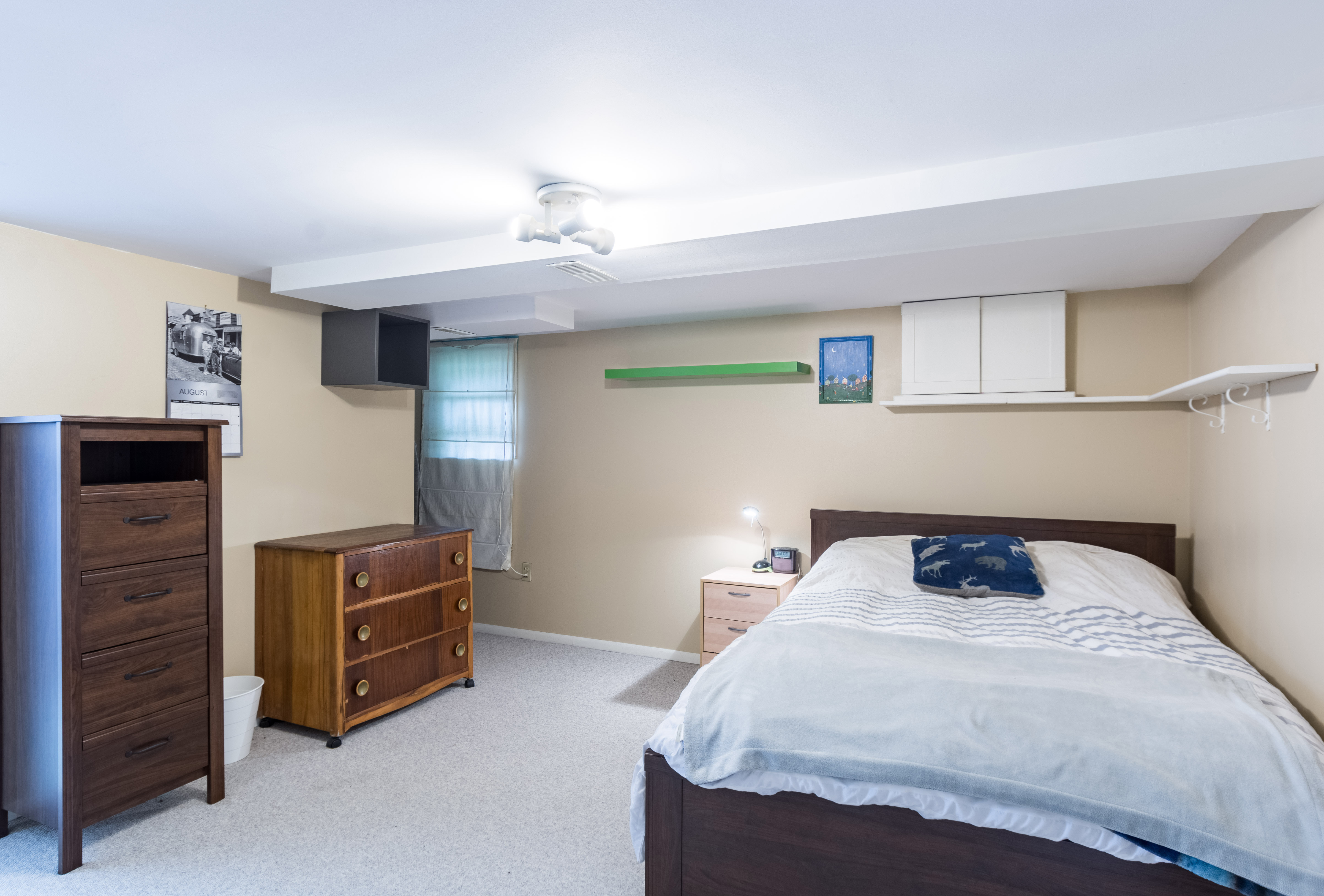 1426 London Street, New Westminster 16