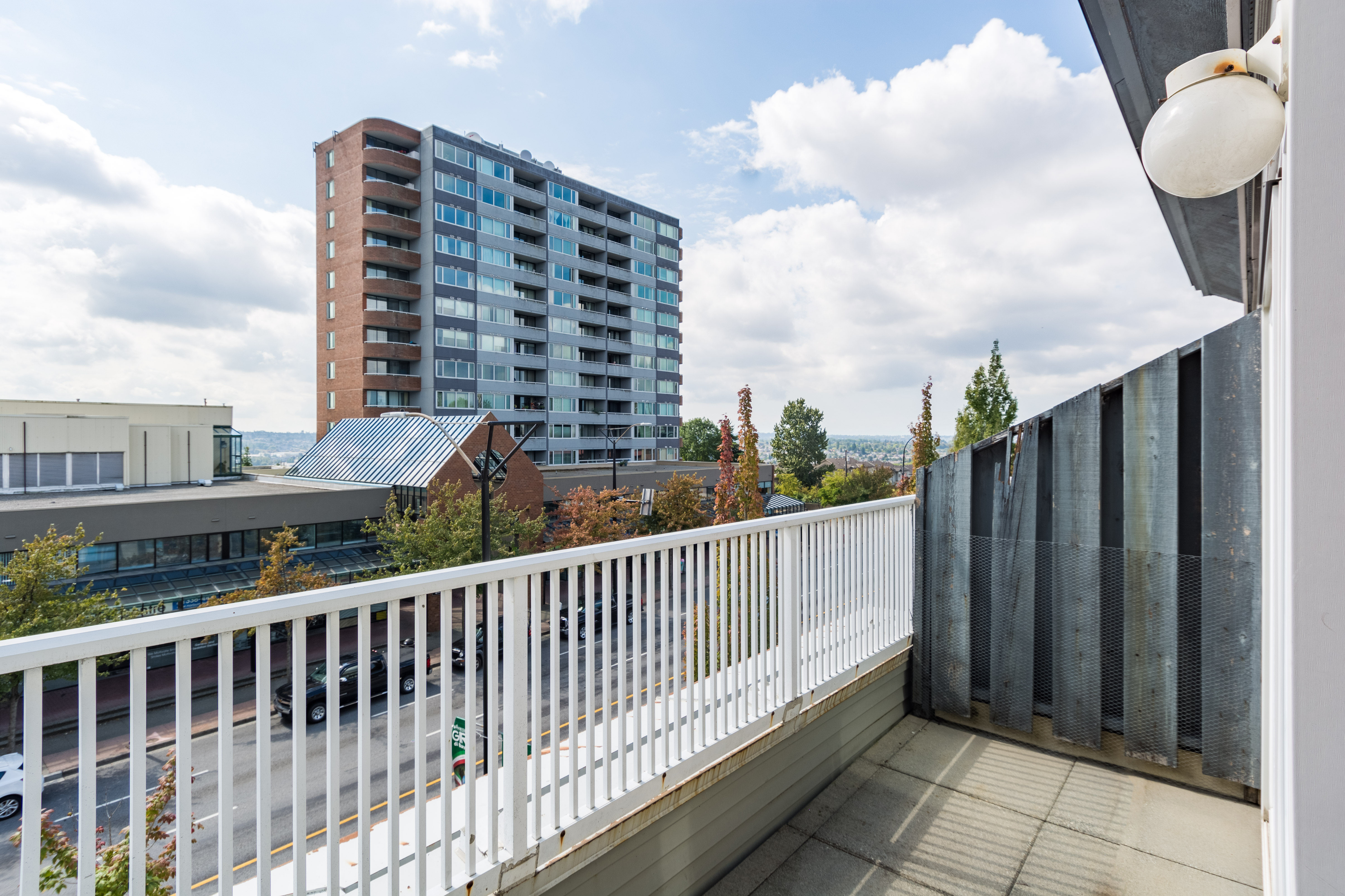 401-3939 Hastings Street, Burnaby BC 16