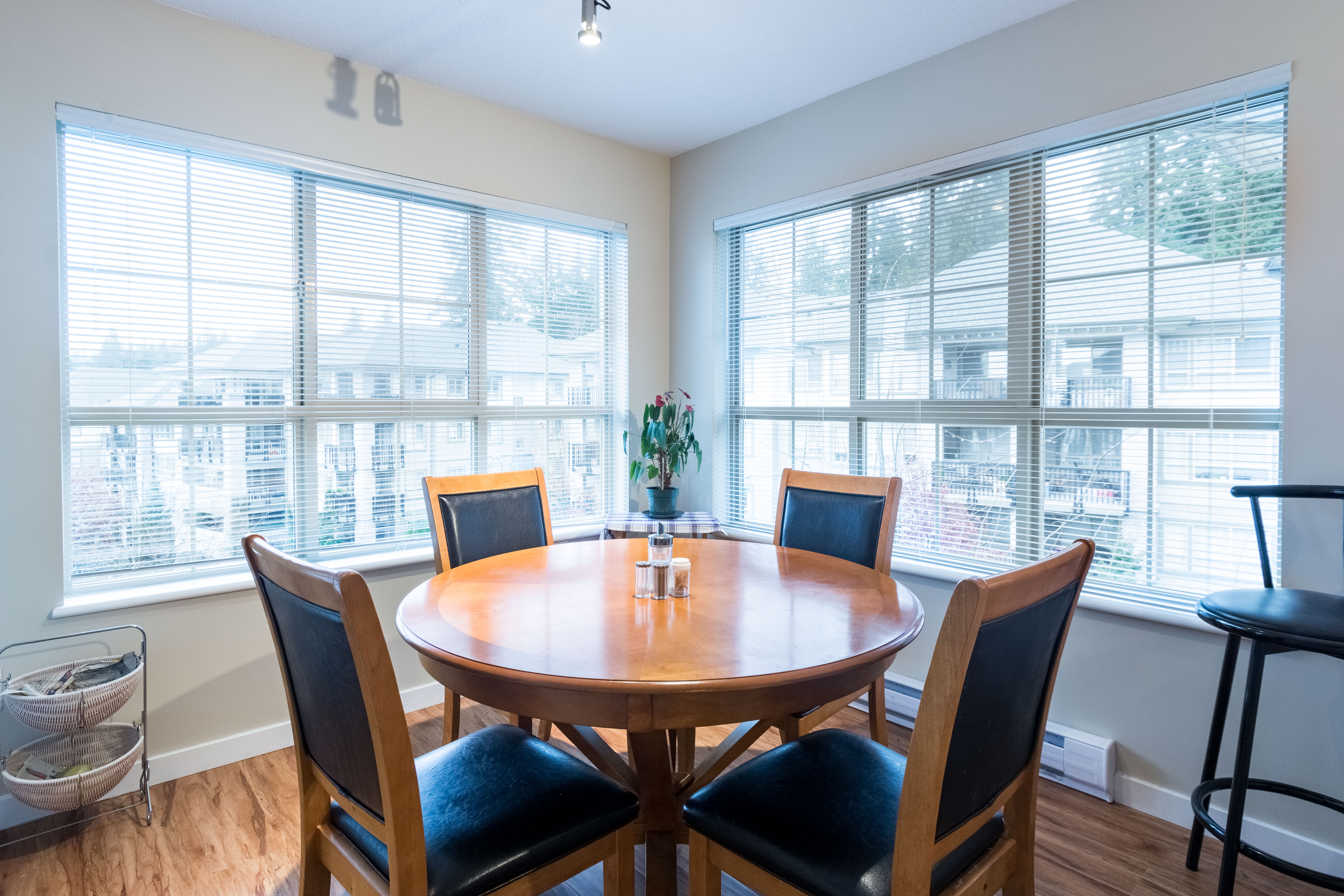 405 - 2968 Silver Springs Boulevard, Coquitlam, BC 11