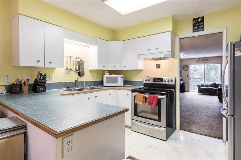 2415 St George Street, Port Moody BC 13