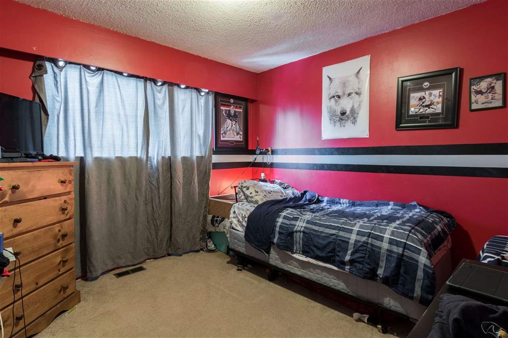 2415 St George Street, Port Moody BC 11