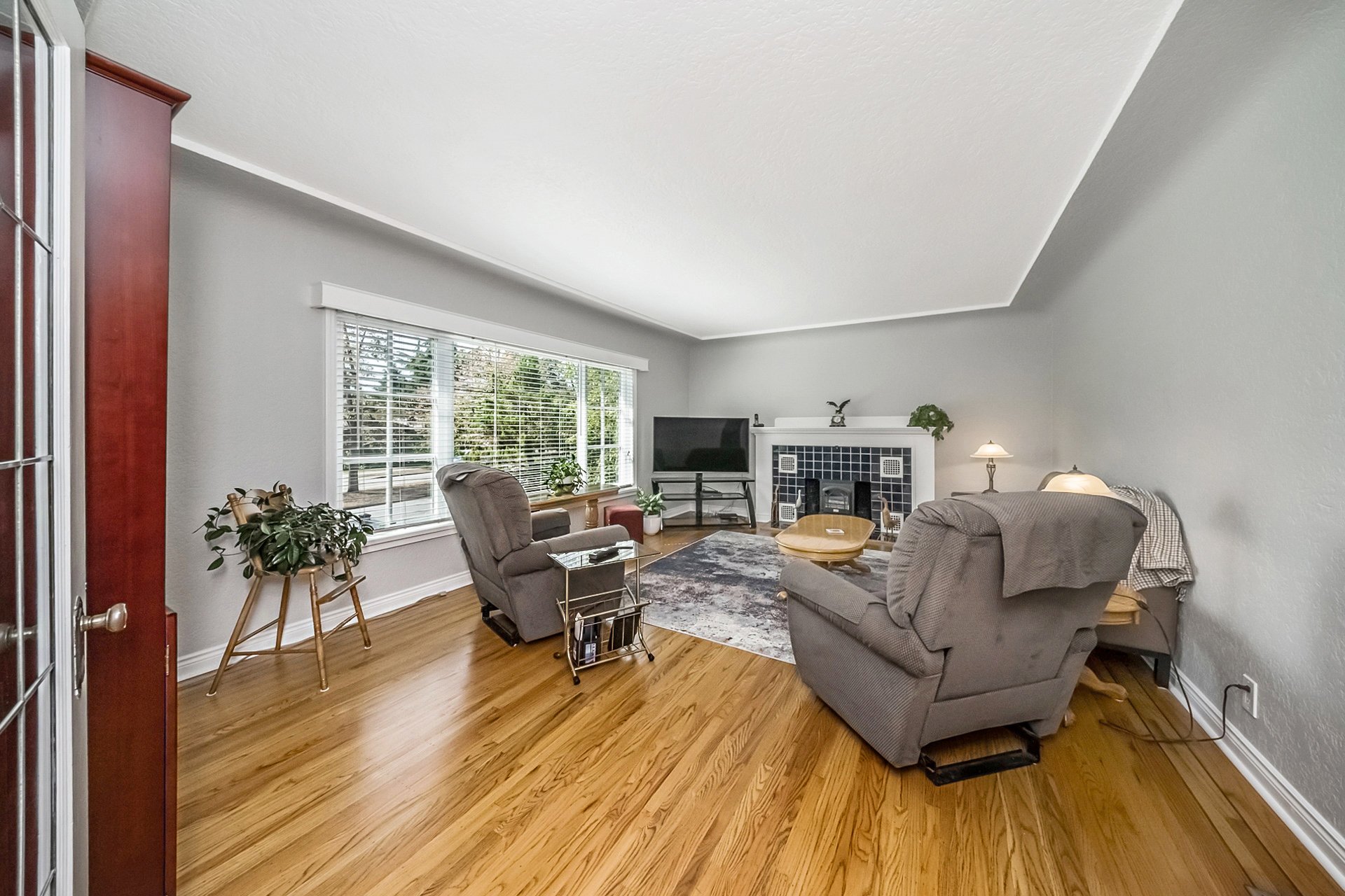 321 Second Street, New Westminster BC 50