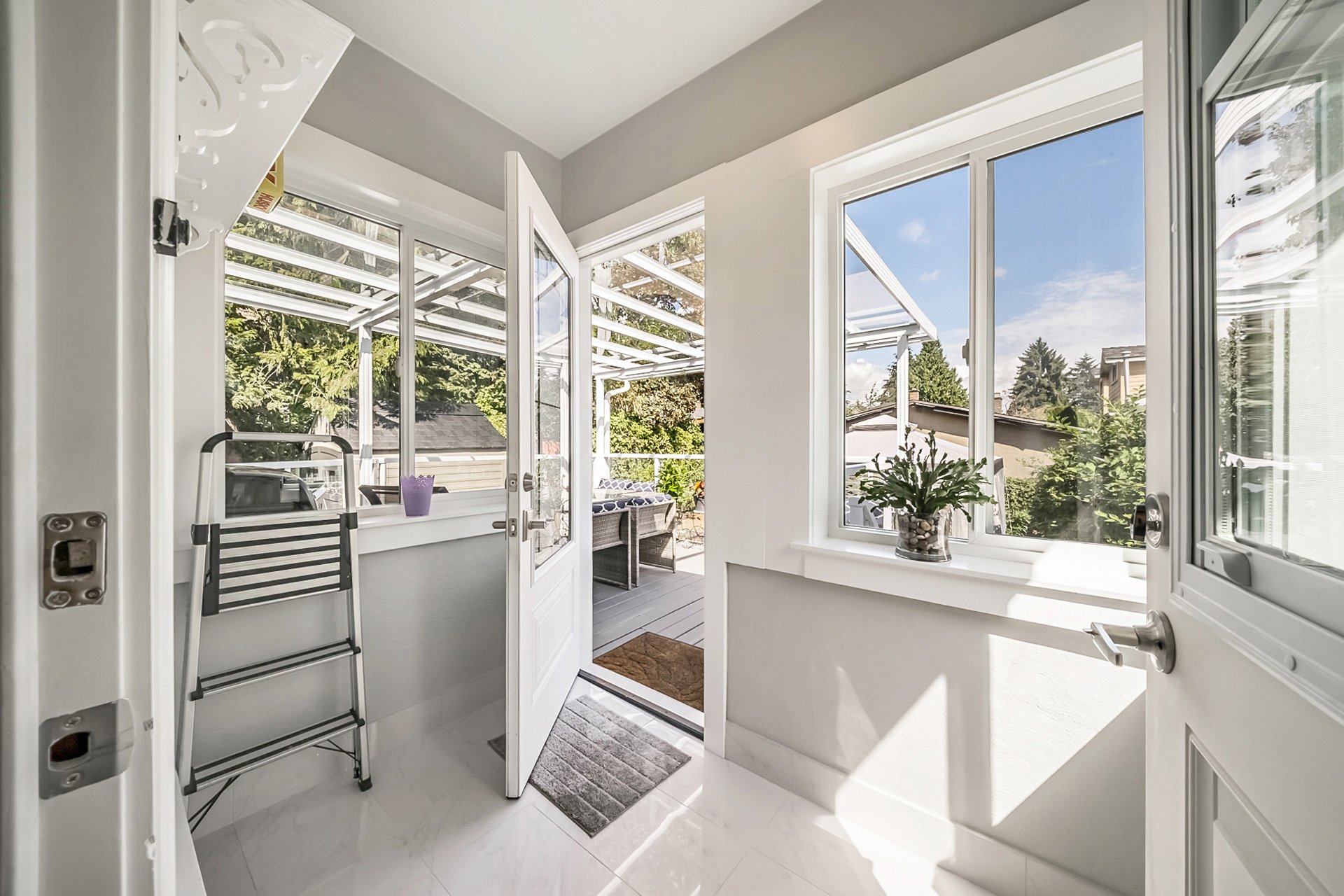 321 Second Street, New Westminster BC 34