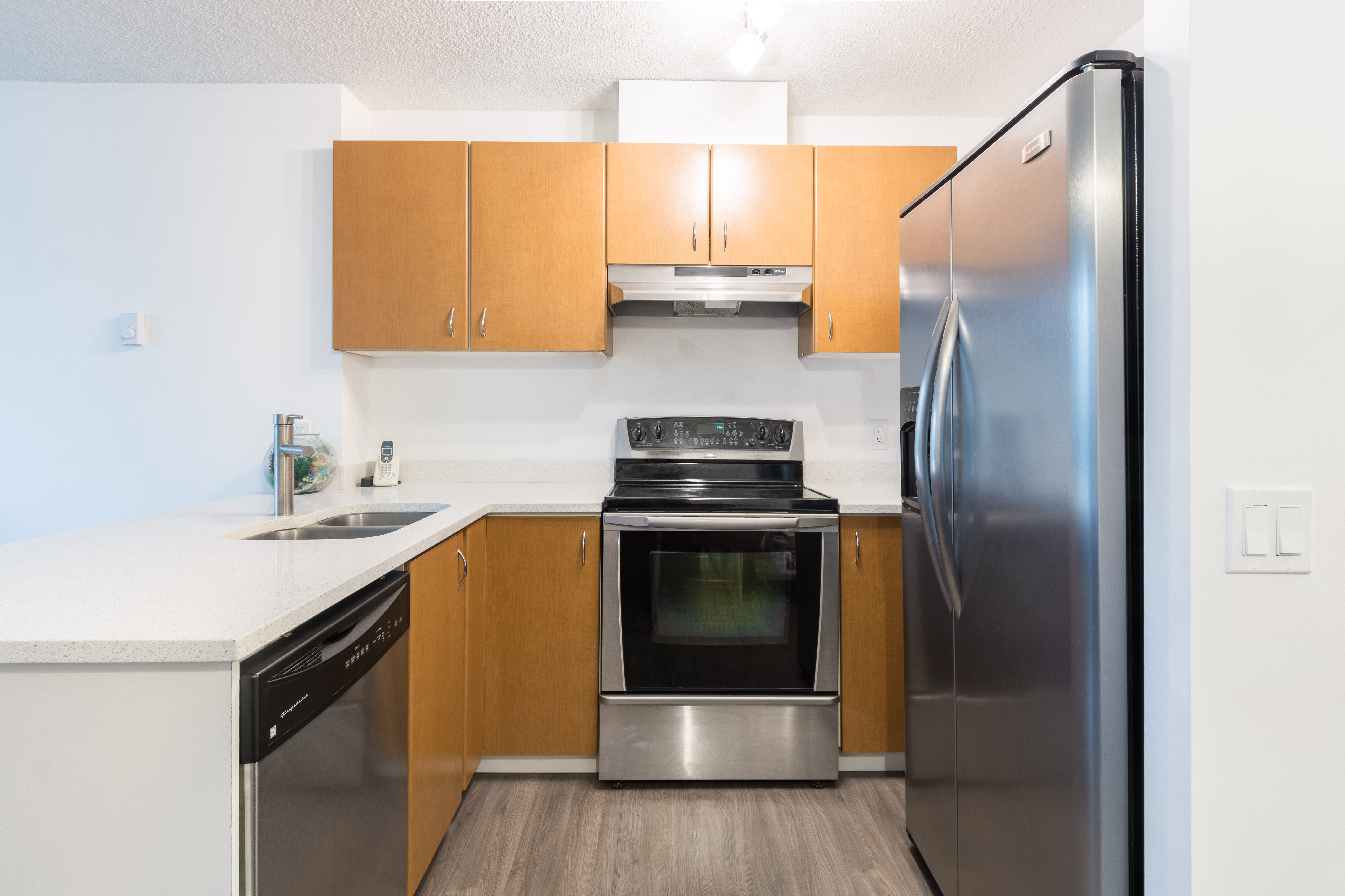 1007 - 3970 Carrigan Court, Burnaby BC 7